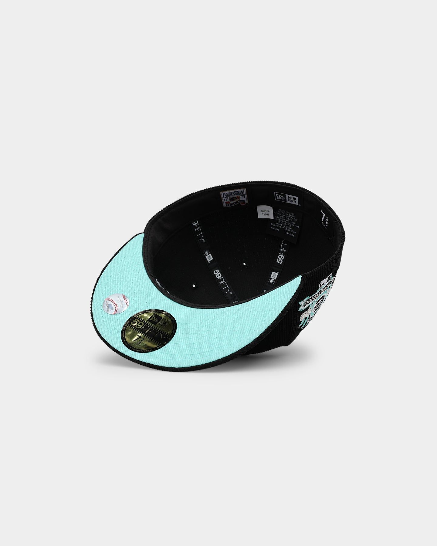 New Era Chicago Cubs 'Black Cord Blue Tint' 59FIFTY Fitted Black sold by Culture Kings product image thumbnail 6