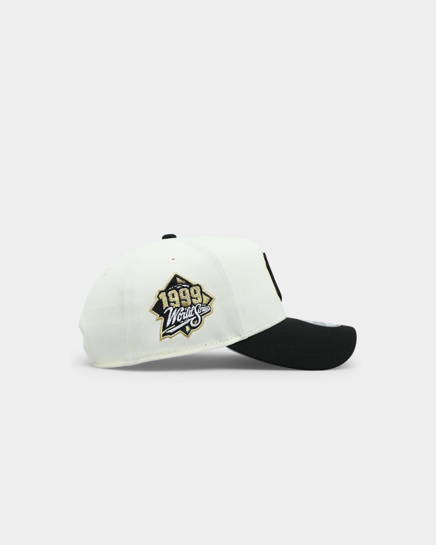 New Era New York Yankees 'White Gold' 9FORTY A-Frame Snapback Chrome/Black sold by Culture Kings product image thumbnail 3