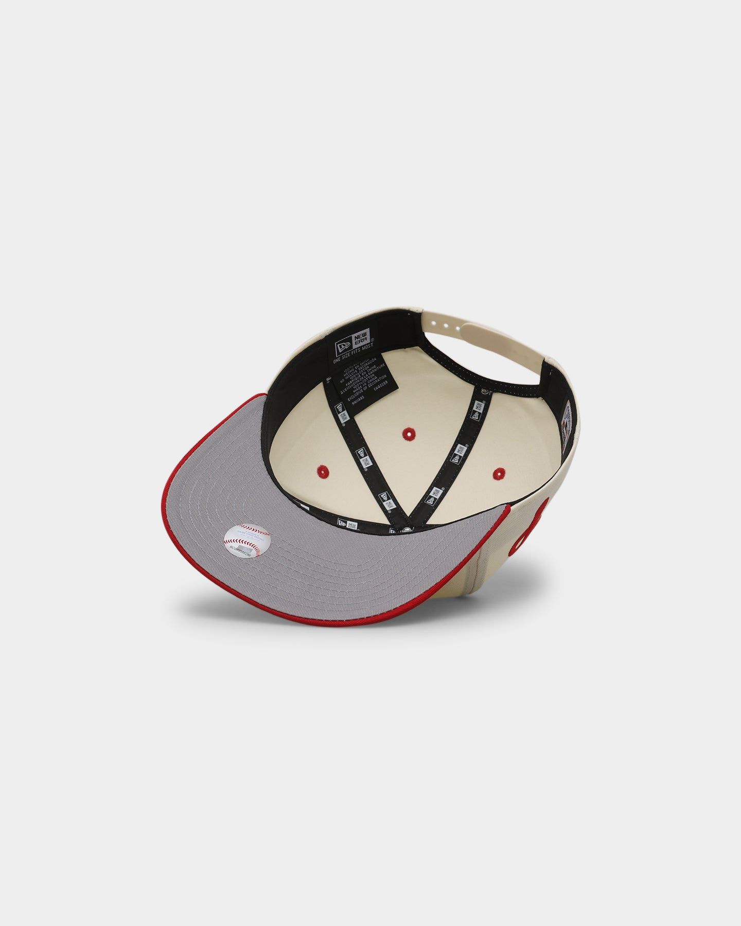 New Era Philadelphia Phillies '2000s World Series Through The Decades' 2008 World Series Golfer Snapback Chrome White sold by Culture Kings product image thumbnail 6