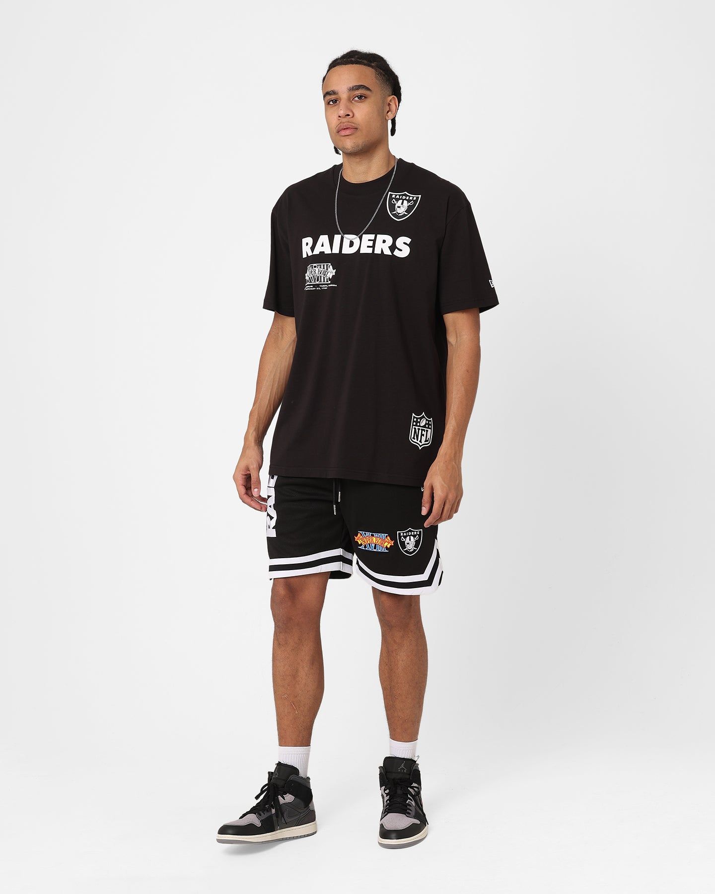 New Era Las Vegas Raiders Oversized T-Shirt Black sold by Culture Kings product image thumbnail 2