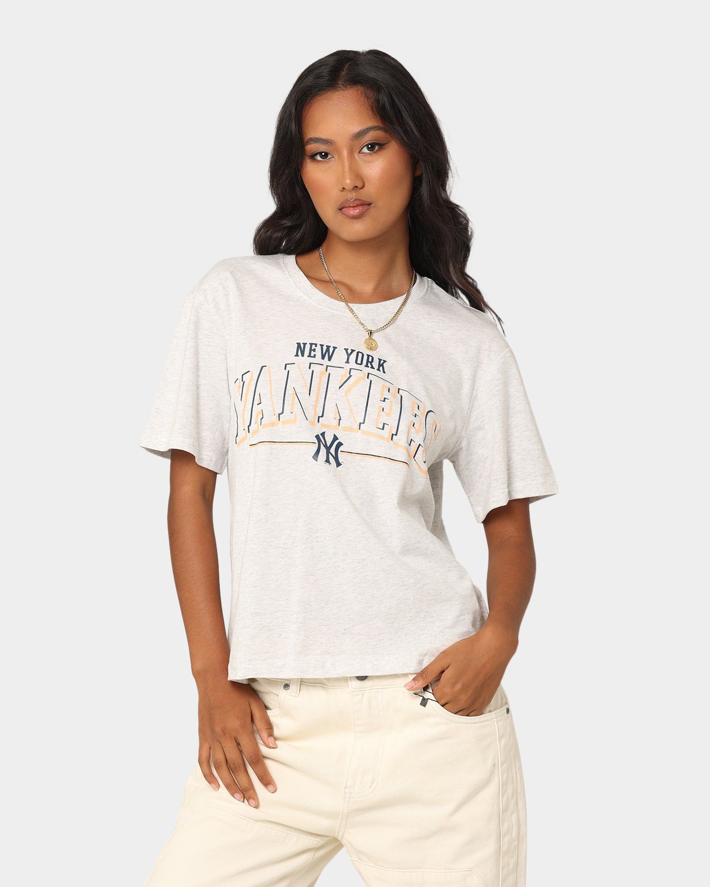 Majestic Athletic Women's New York Yankees Boxy T-Shirt Vintage White Marle sold by Culture Kings