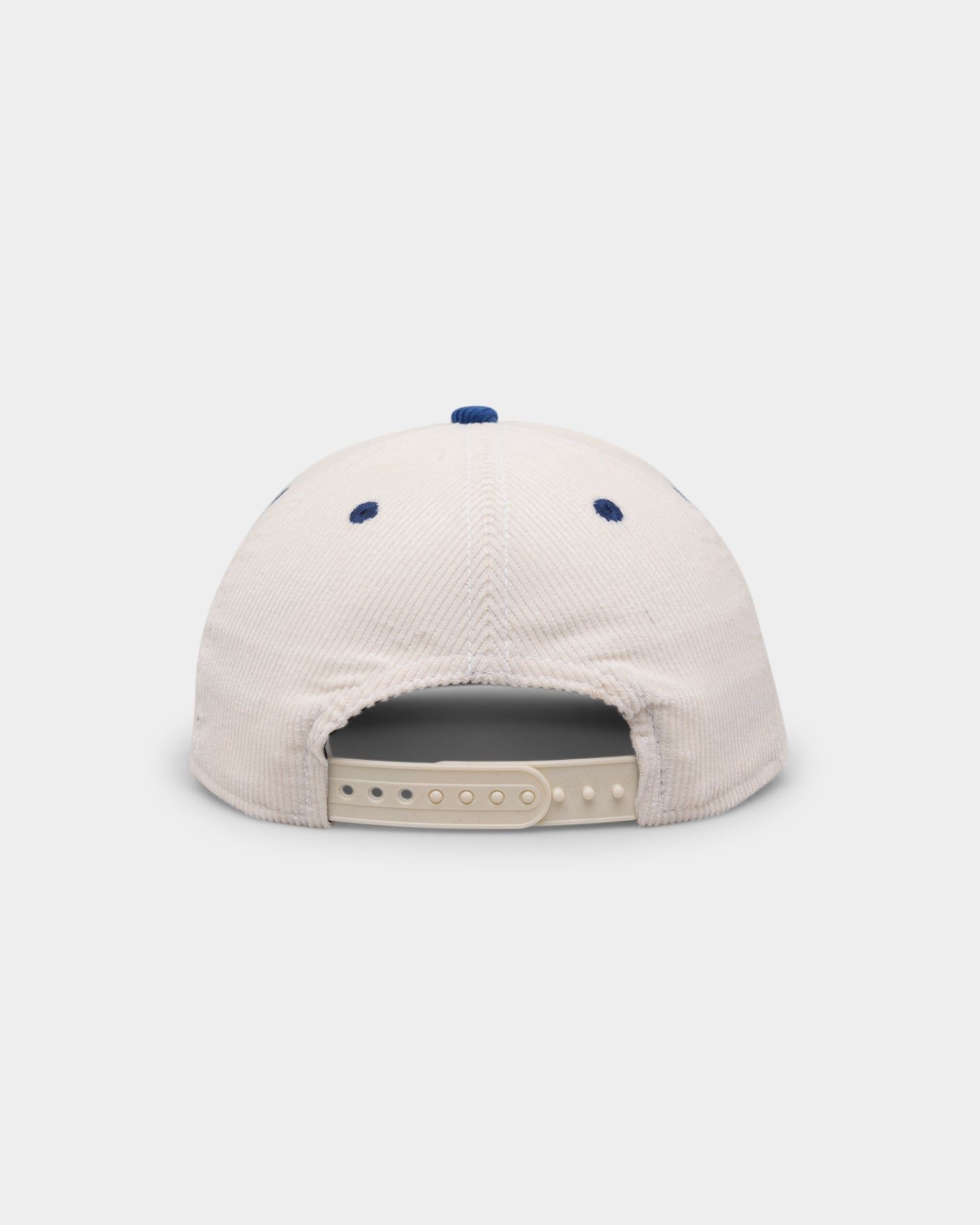 New Era North Melbourne Kangaroos "AFL Cord Script" Golfer Snapback Chrome/OTC sold by Culture Kings product image thumbnail 2