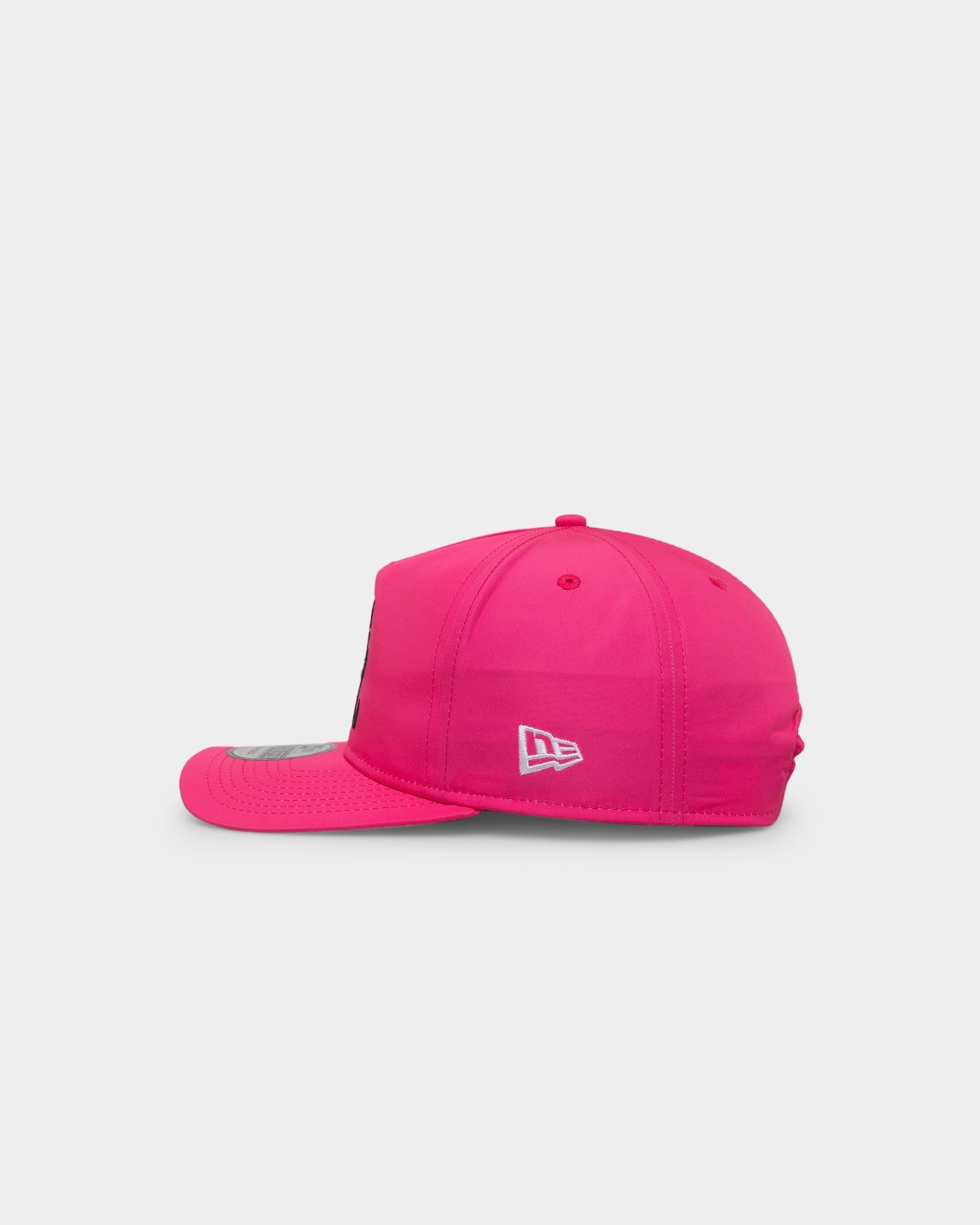 New Era Atlanta Braves 'Citrus Glow' Prolight Golfer Snapback Neon Pink sold by Culture Kings product image thumbnail 4