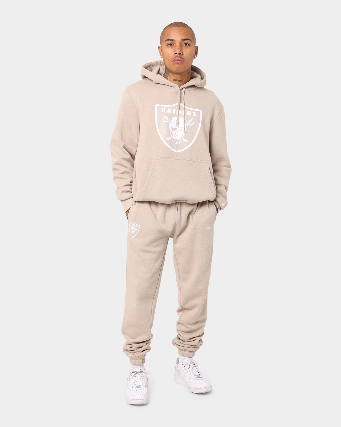New Era Las Vegas Raiders Hoodie Khaki sold by Culture Kings product image thumbnail 2