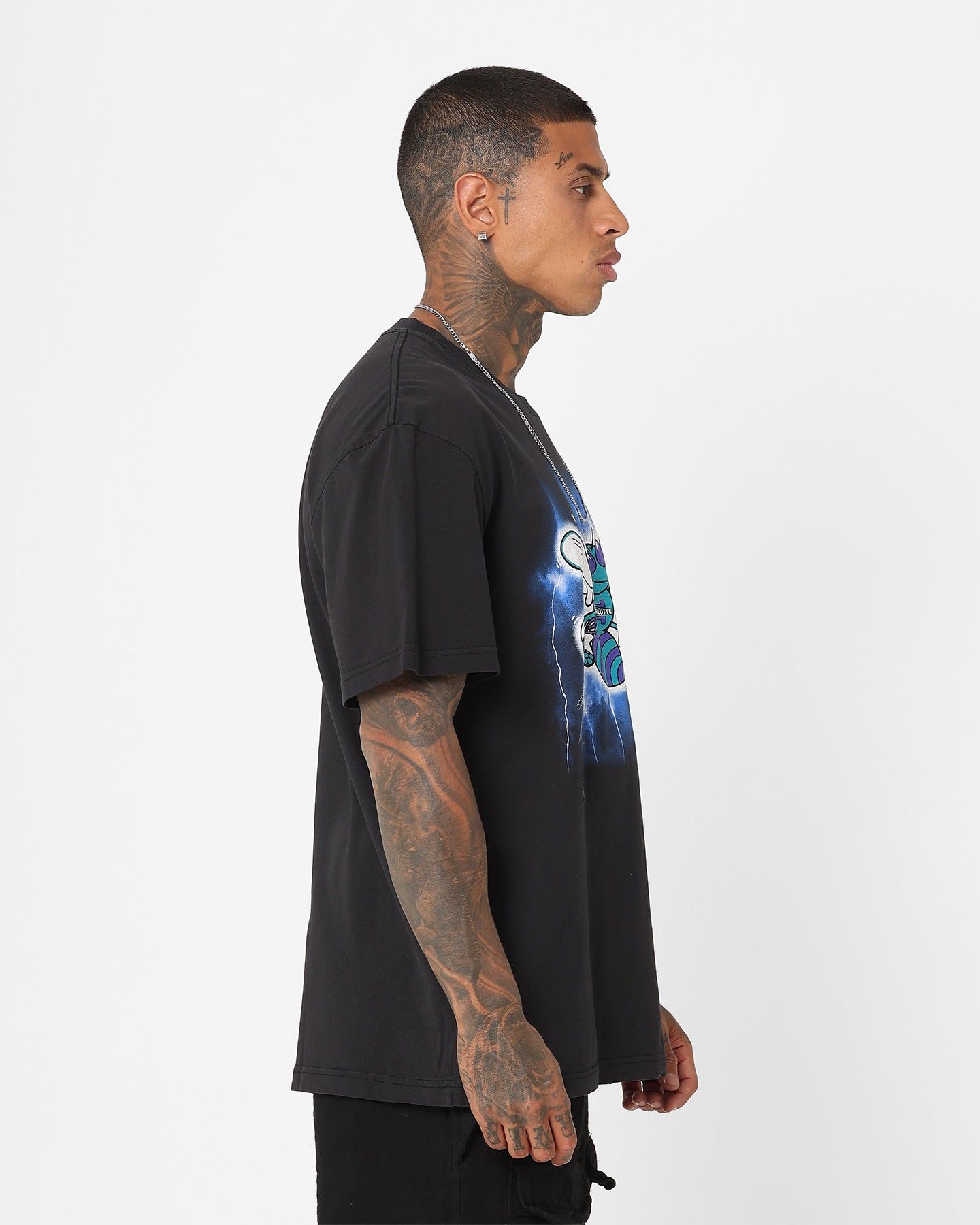 Mitchell & Ness Charlotte Hornets Logo Lightning T-Shirt Black sold by Culture Kings product image thumbnail 5