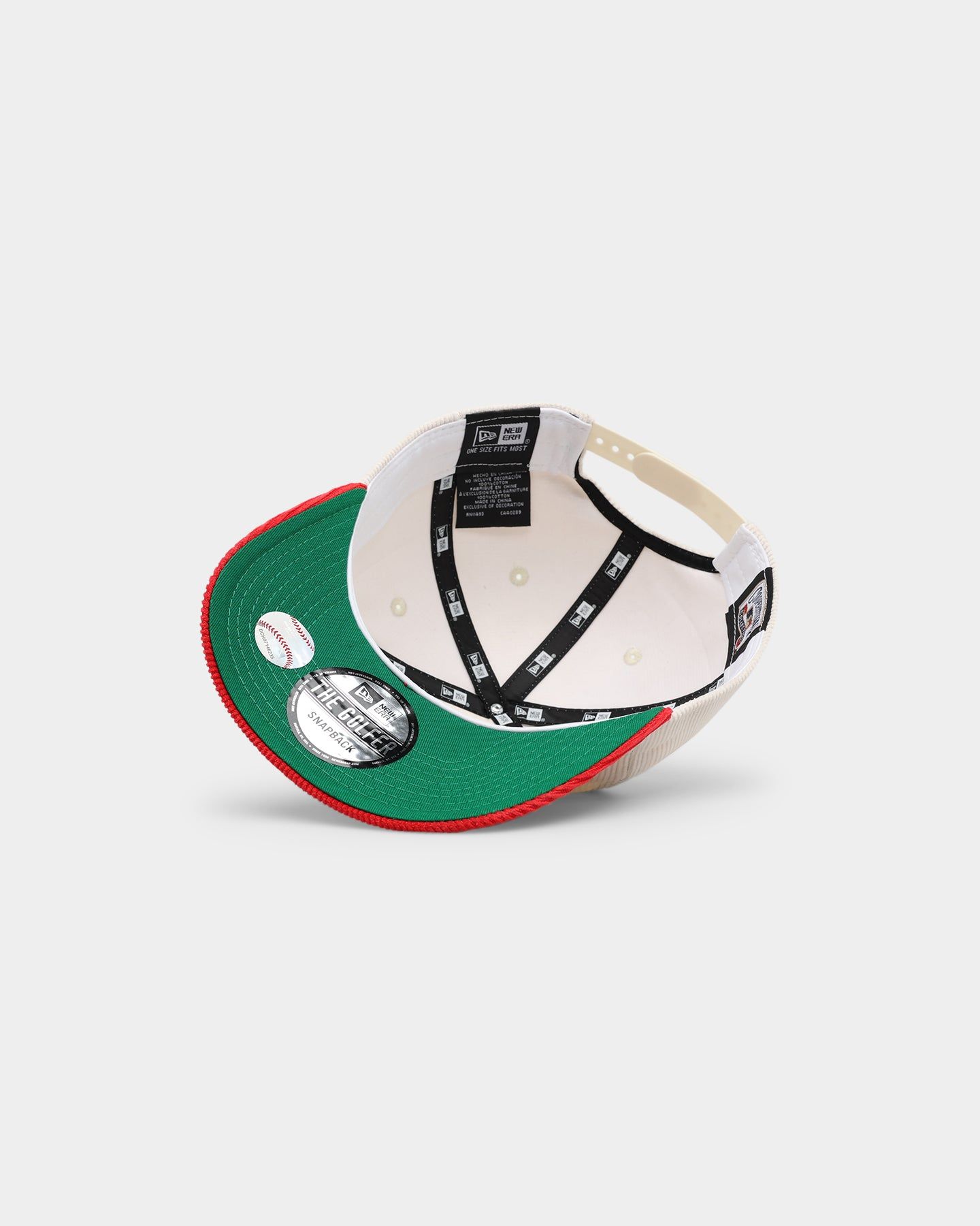 New Era Chicago White Sox 'Throwback Corduroy' Golfer Snapback White sold by Culture Kings product image thumbnail 6