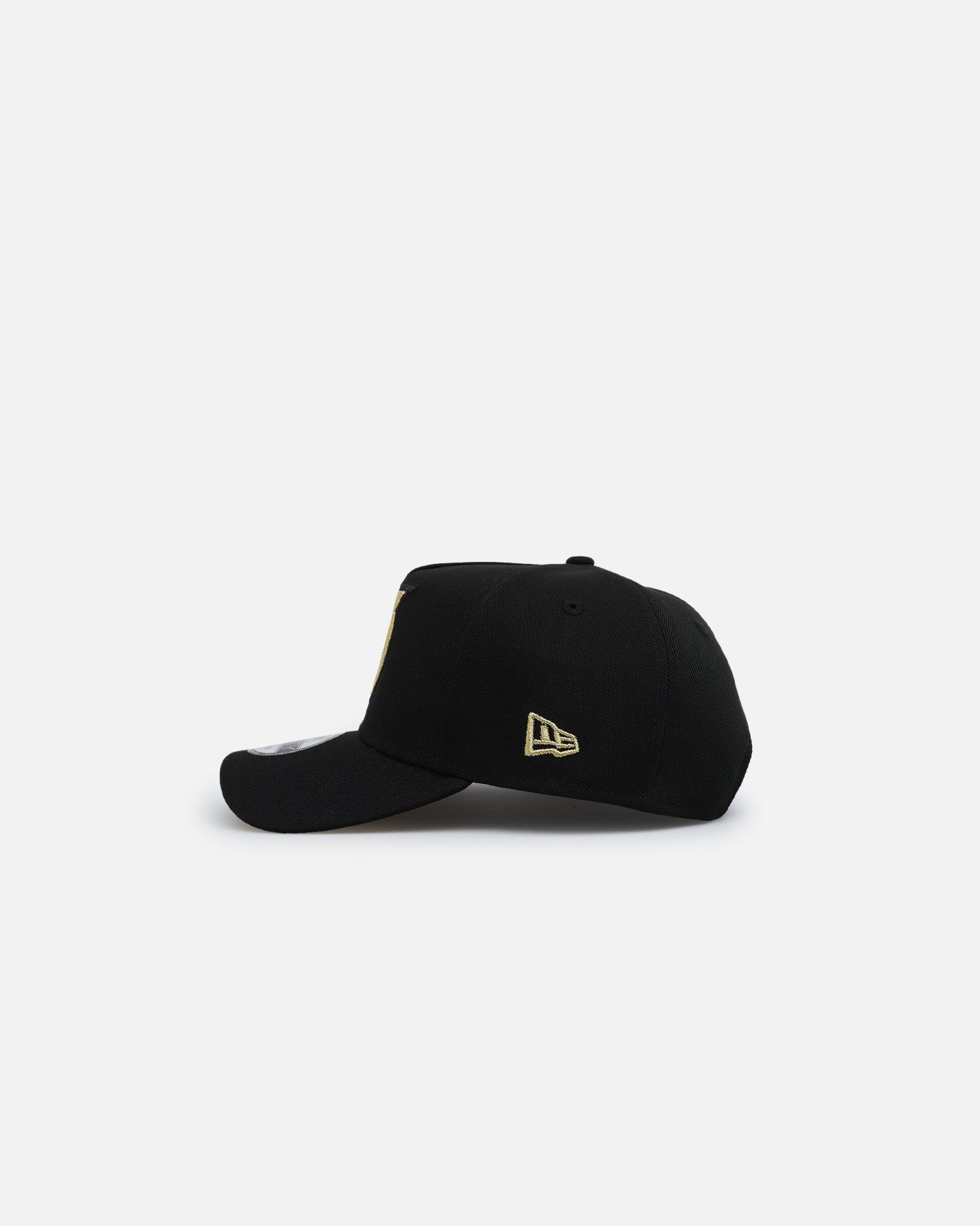 New Era Portland Blazers 'NBA Gold Links' 9FORTY A-Frame Snapback Black/Gold sold by Culture Kings product image thumbnail 4