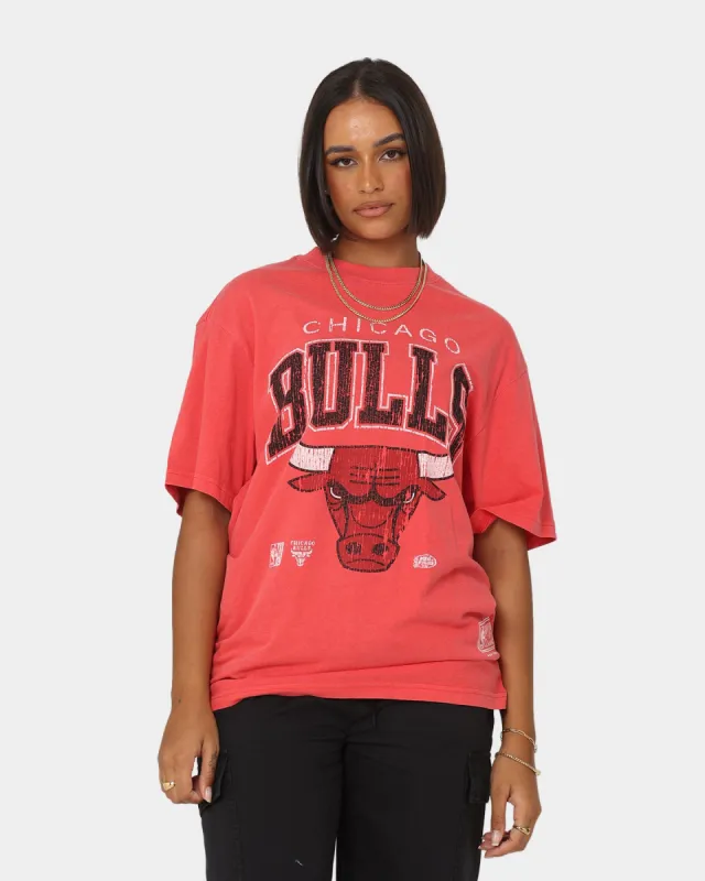 Mitchell & Ness Women's XL Arch T-Shirt Faded Red sold by Culture Kings