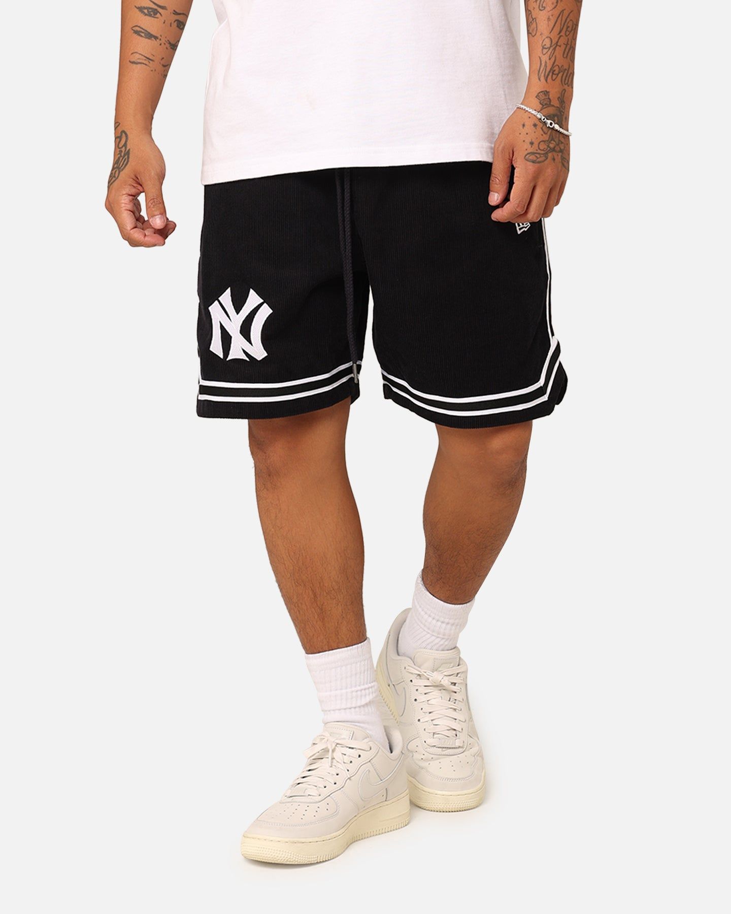 New Era New York Yankees Archive Corduroy Shorts OTC sold by Culture Kings