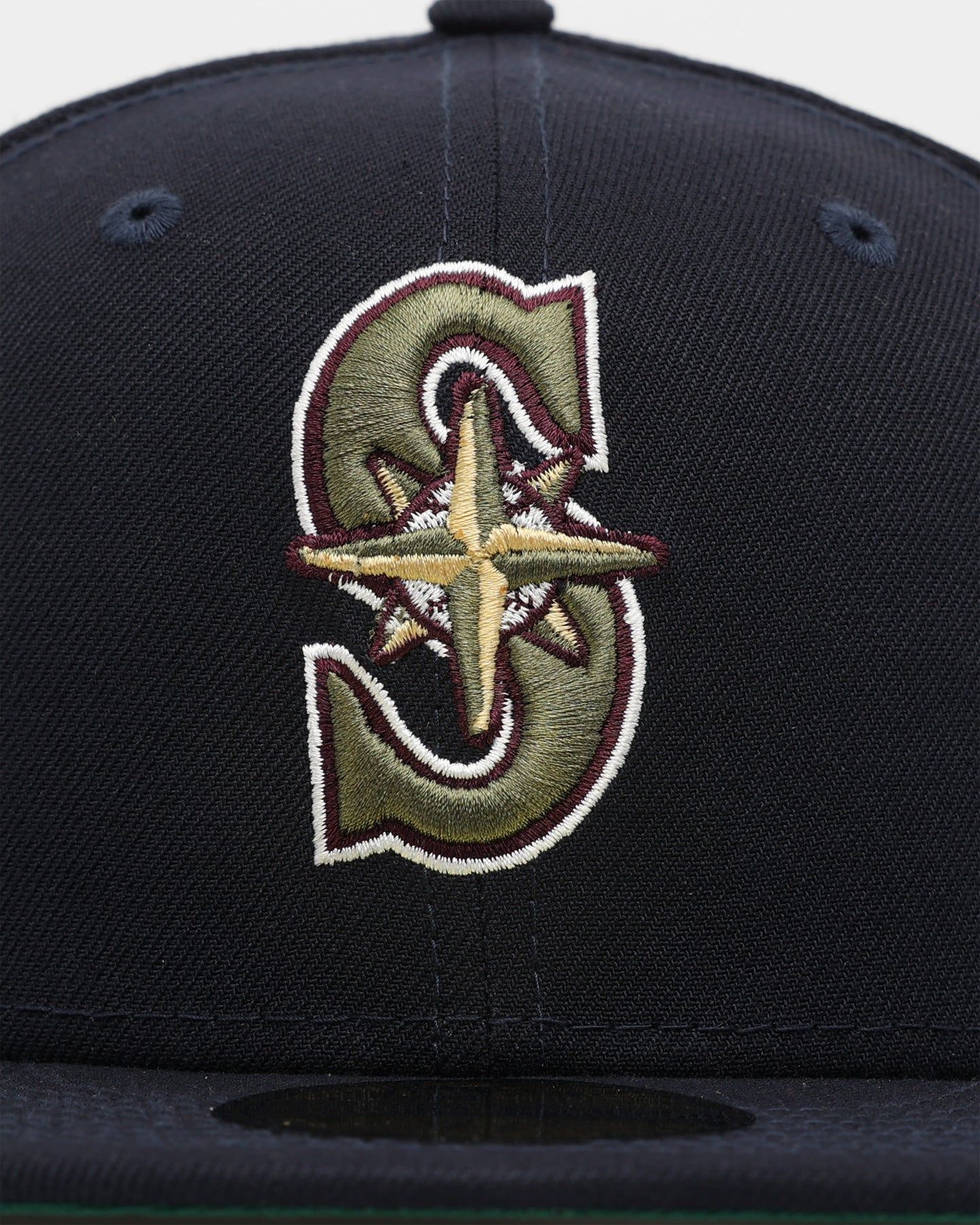 New Era Seattle Mariners Botanical 59FIFTY Fitted OTC sold by Culture Kings product image thumbnail 5