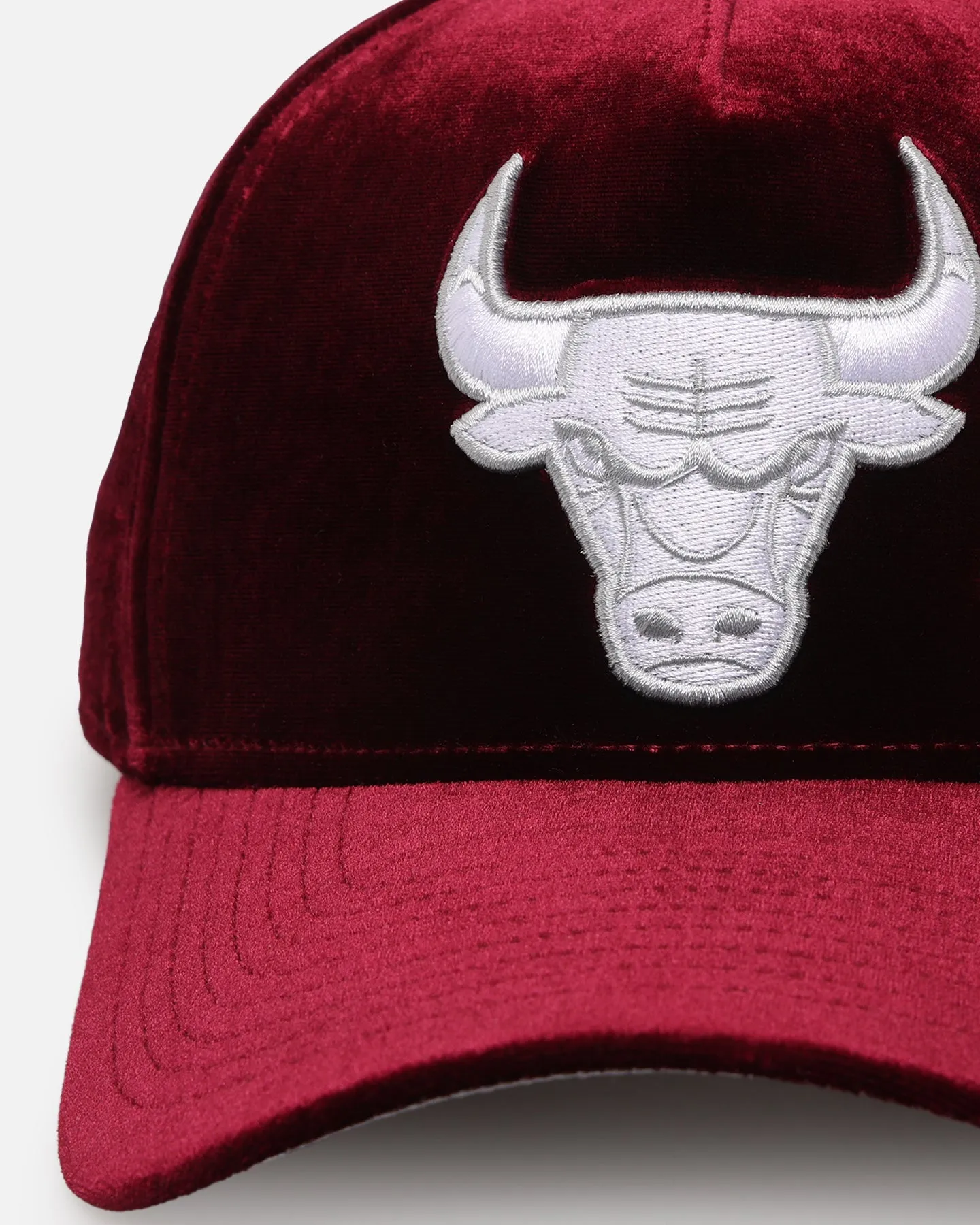 New Era Chicago Bulls 'Velvet Dreams' 9FORTY A-Frame Snapback Maroon/Grey sold by Culture Kings product image thumbnail 2
