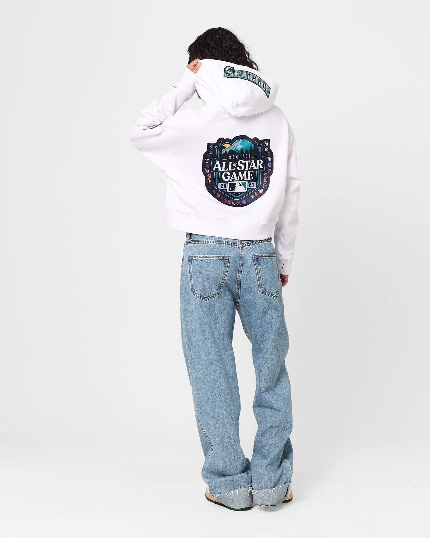 Pro Standard Women's MLB All Stars Cropped Hoodie White sold by Culture Kings product image thumbnail 3