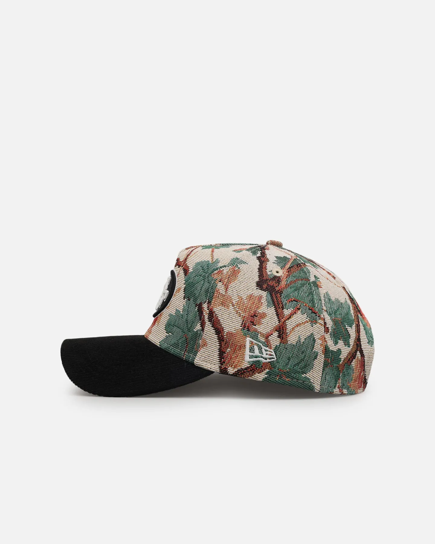 New Era San Francisco 49ers 'Maple Majesty' 9FORTY A-Frame Snapback Realtree Tapestrey sold by Culture Kings product image thumbnail 5