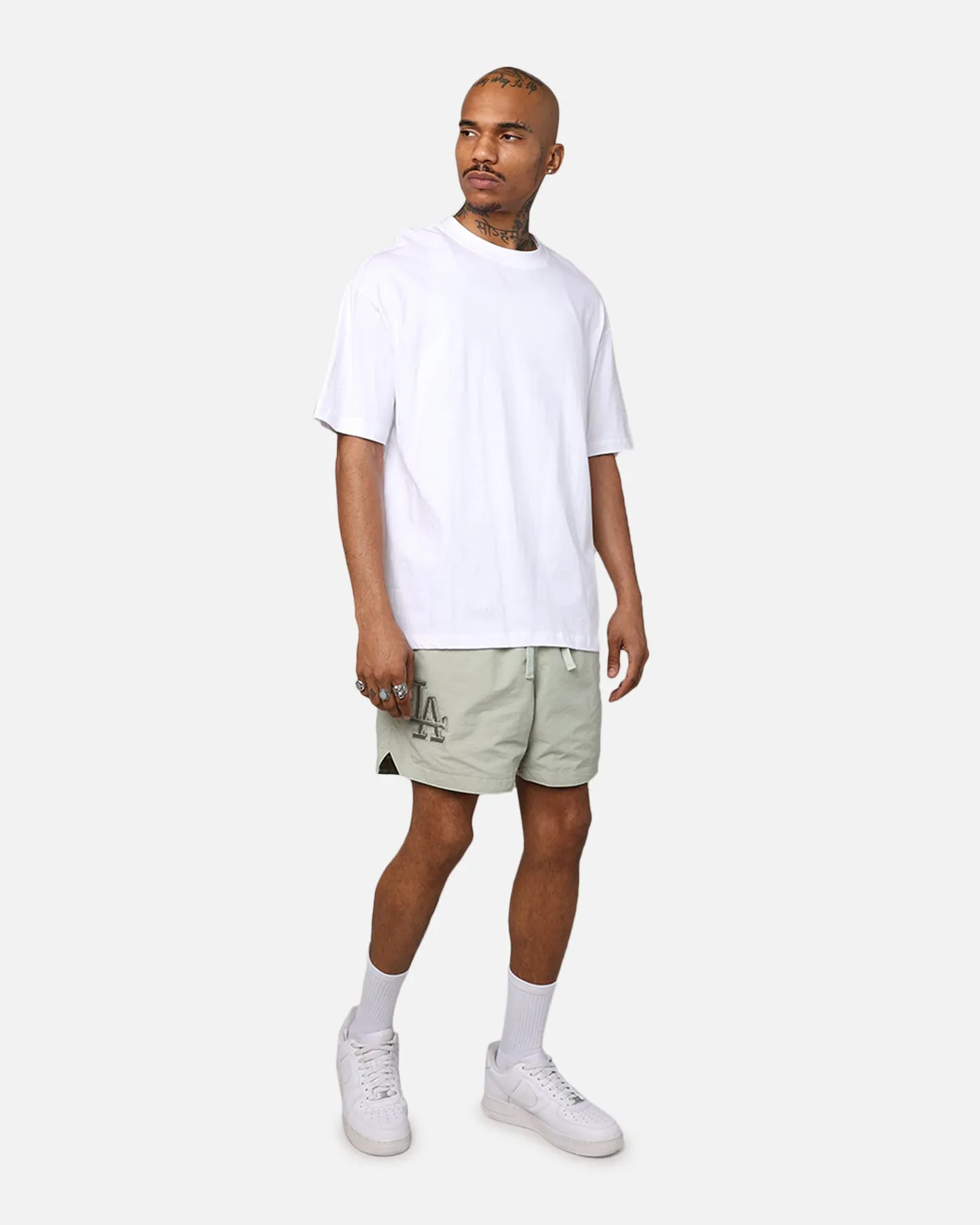 Pro Standard Los Angeles Dodgers Neutral 2.0 Shorts Moss sold by Culture Kings product image thumbnail 2