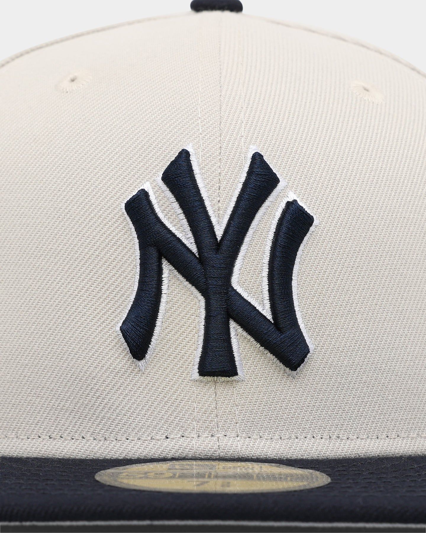 New Era New York Yankees World Class 59FIFTY Fitted Stone sold by Culture Kings product image thumbnail 5