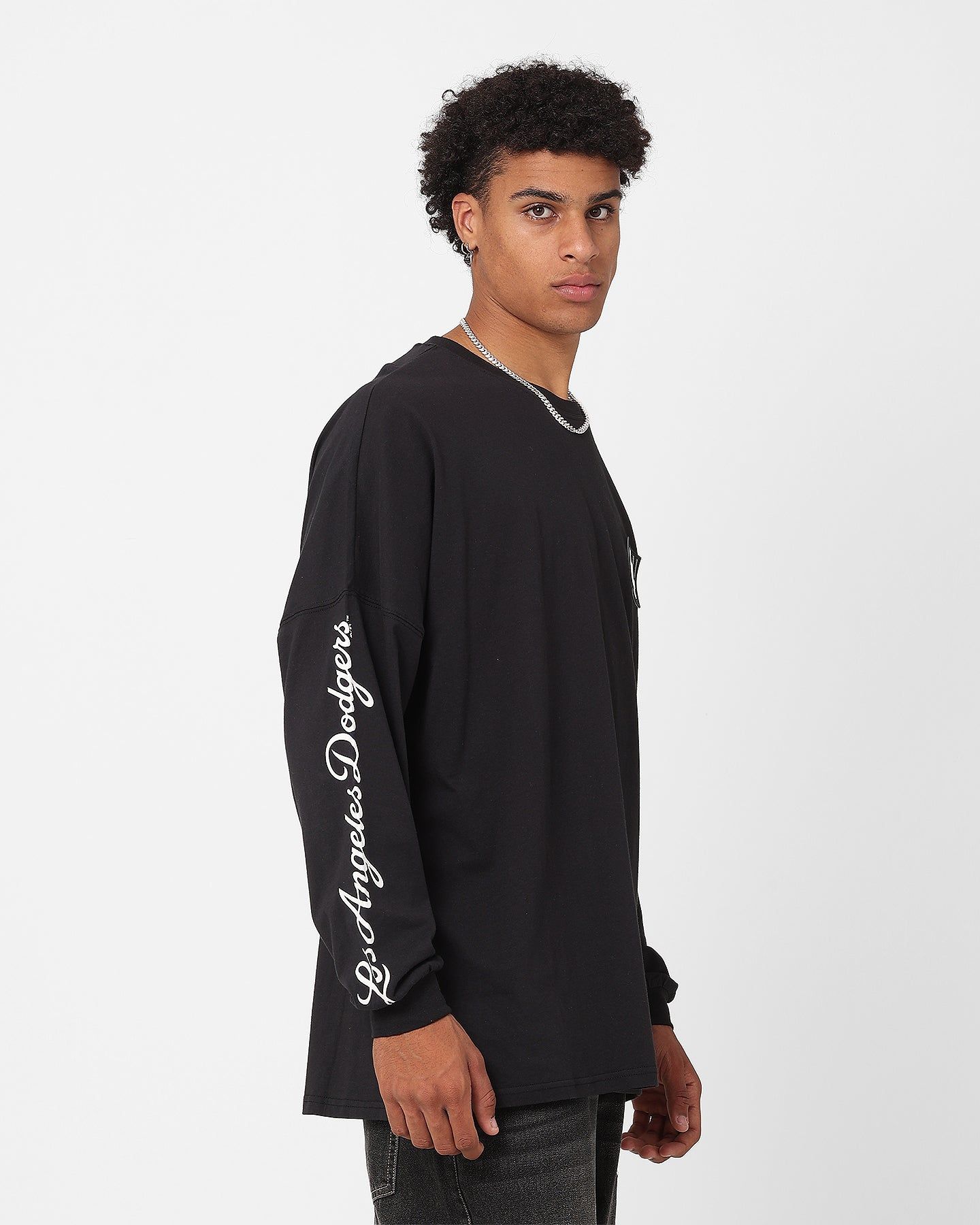 Majestic Athletic Los Angeles Dodgers Checker Badge Long Sleeve T-Shirt Faded Black sold by Culture Kings product image thumbnail 5