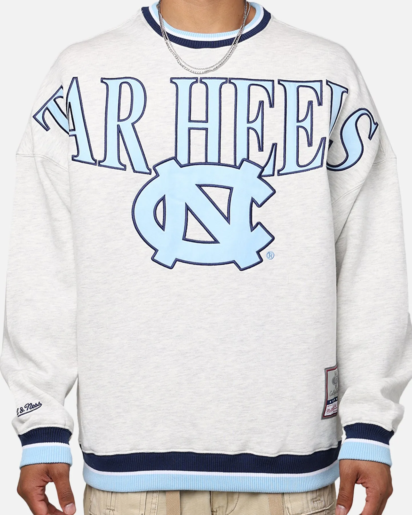 Mitchell & Ness North Carolina Tar Heels Shooting Crewneck Silver Marle sold by Culture Kings product image thumbnail 2