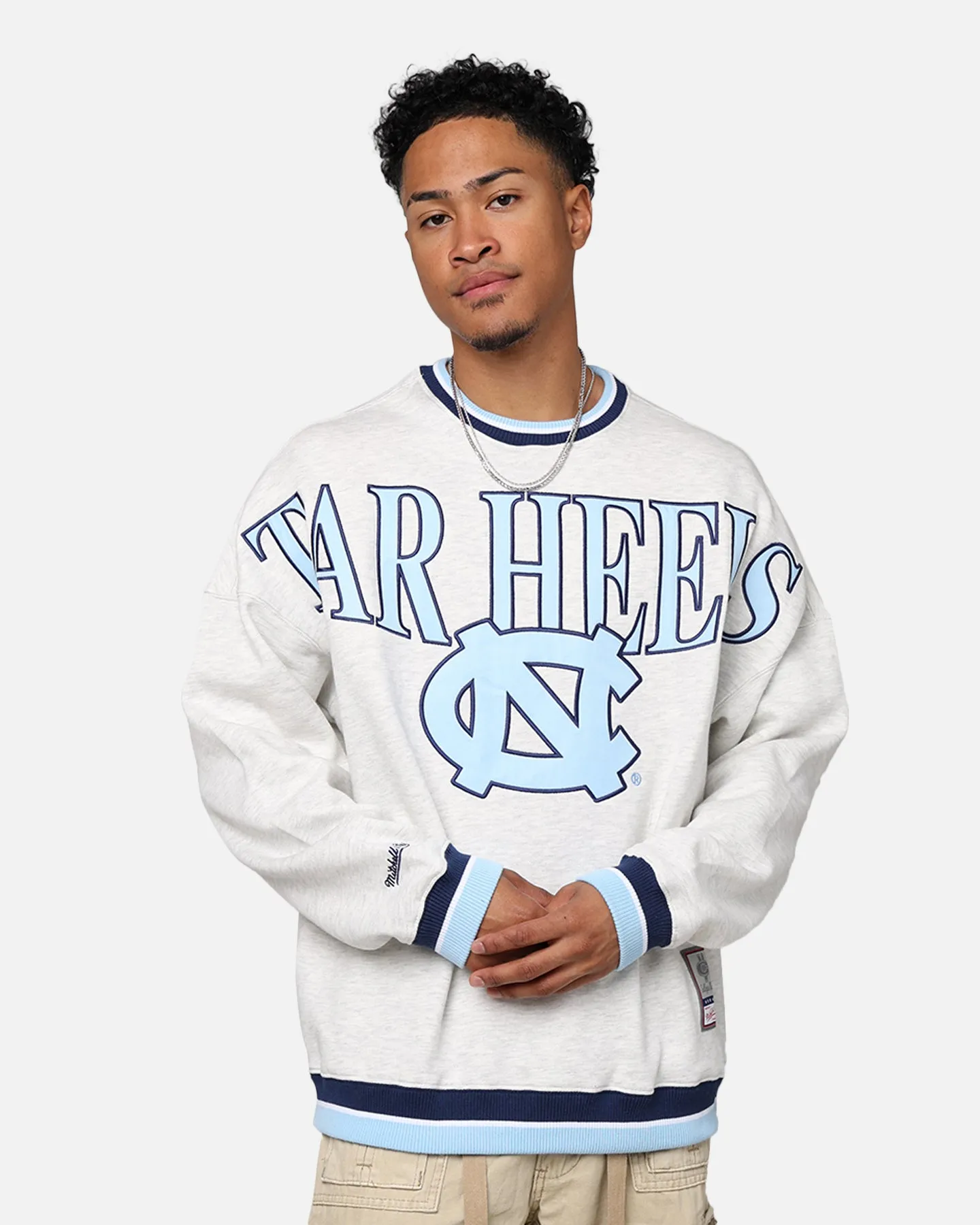 Mitchell & Ness North Carolina Tar Heels Shooting Crewneck Silver Marle sold by Culture Kings