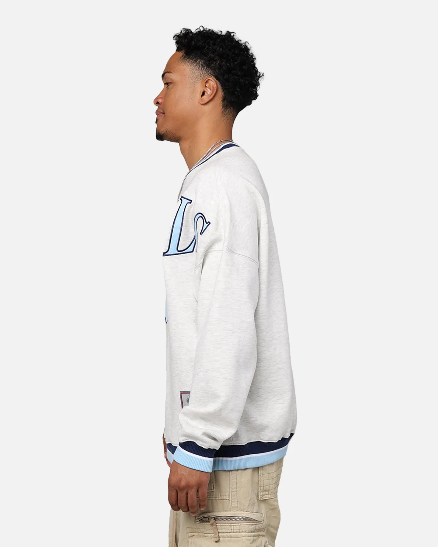 Mitchell & Ness North Carolina Tar Heels Shooting Crewneck Silver Marle sold by Culture Kings product image thumbnail 5