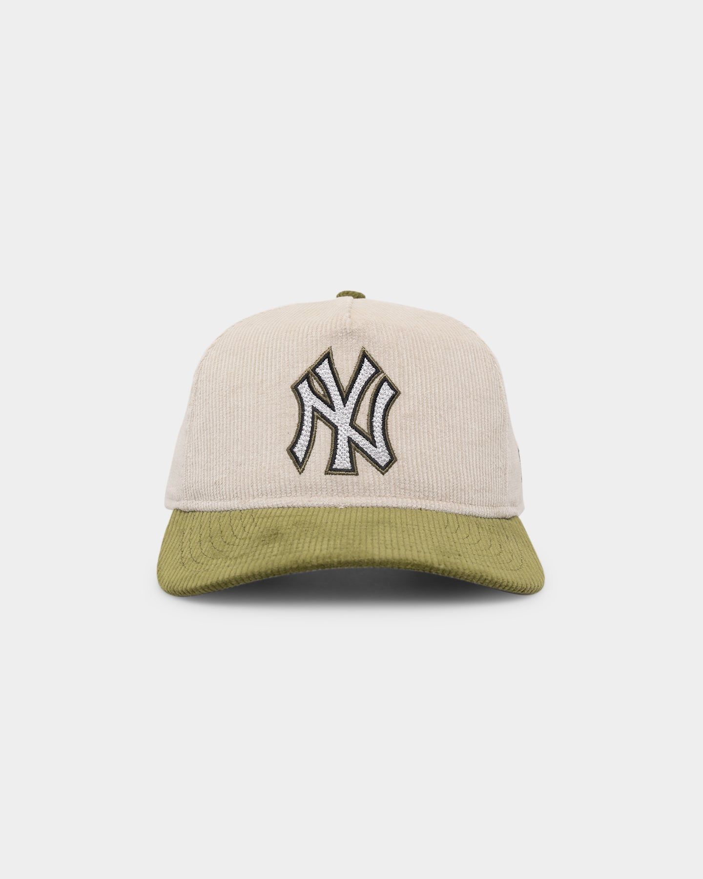 New Era New York Yankees 'Dusty Olive' Corduroy Golfer Snapback Green Med sold by Culture Kings