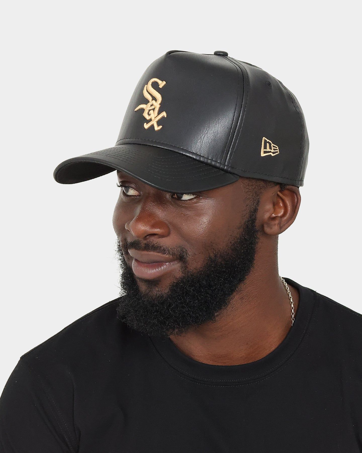 New Era Chicago White Sox "Black Tan PU Leather" 9FORTY K-Frame Snapback Black/Tan sold by Culture Kings product image thumbnail 2