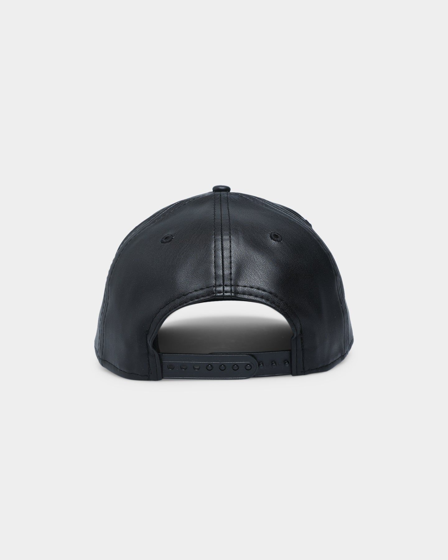 New Era Chicago White Sox "Black Tan PU Leather" 9FORTY K-Frame Snapback Black/Tan sold by Culture Kings product image thumbnail 3