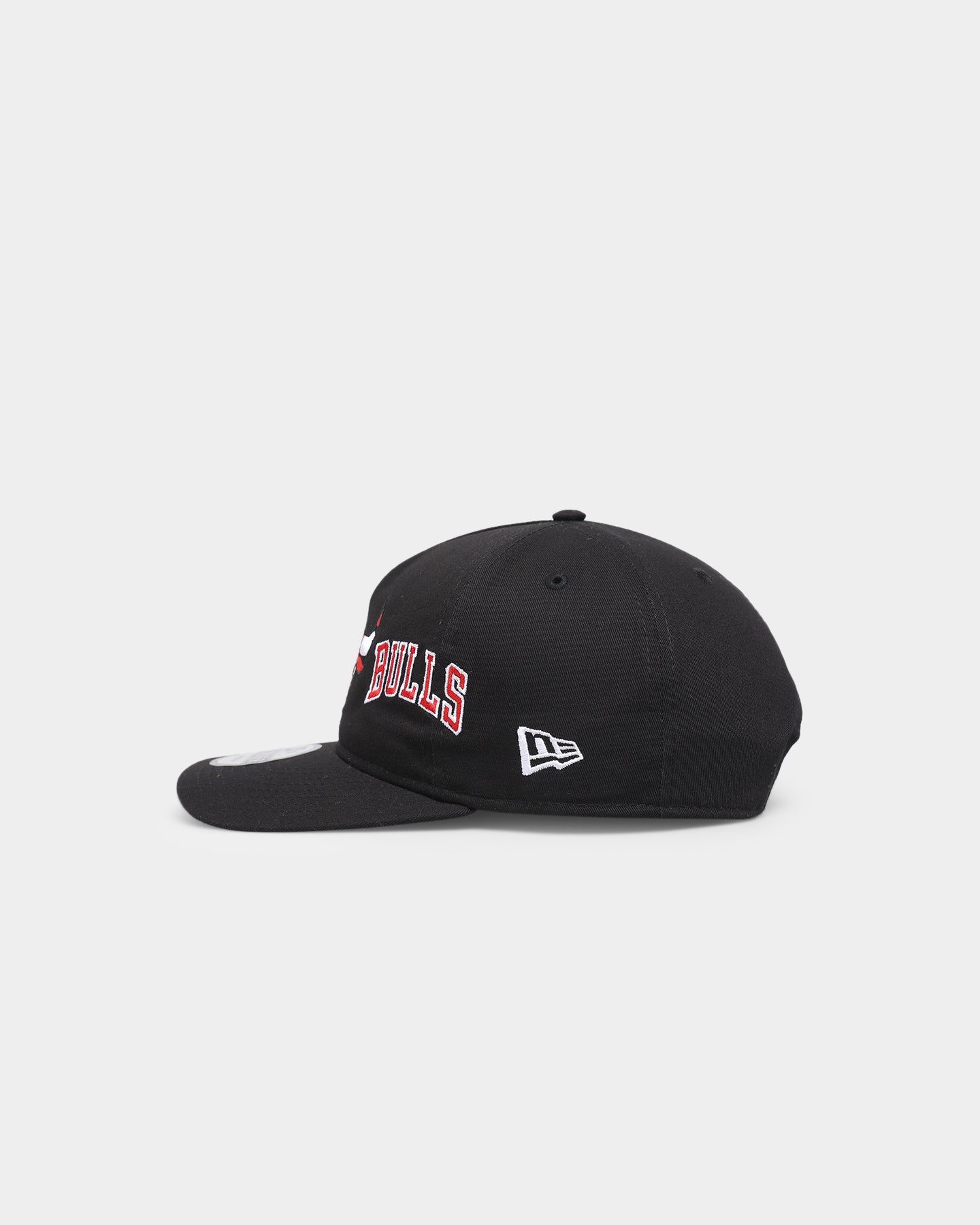 New Era Chicago Bulls 'Shadow Team Logo' Old Golfer Snapback Original Team Colour sold by Culture Kings product image thumbnail 5