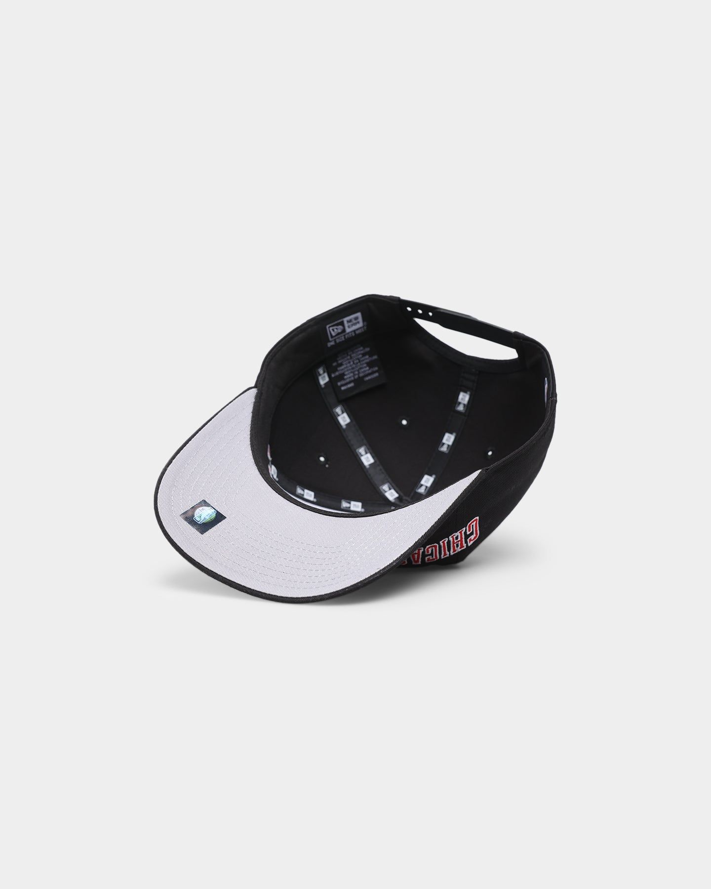 New Era Chicago Bulls 'Shadow Team Logo' Old Golfer Snapback Original Team Colour sold by Culture Kings product image thumbnail 7