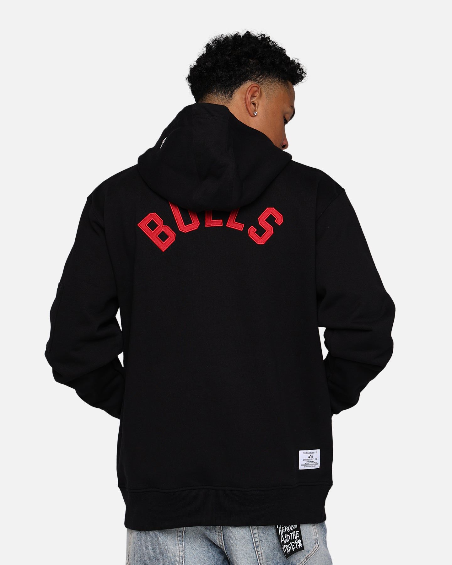 New Era X Alpha Industries Chicago Bulls Zipper Hoodie Black sold by Culture Kings product image thumbnail 2