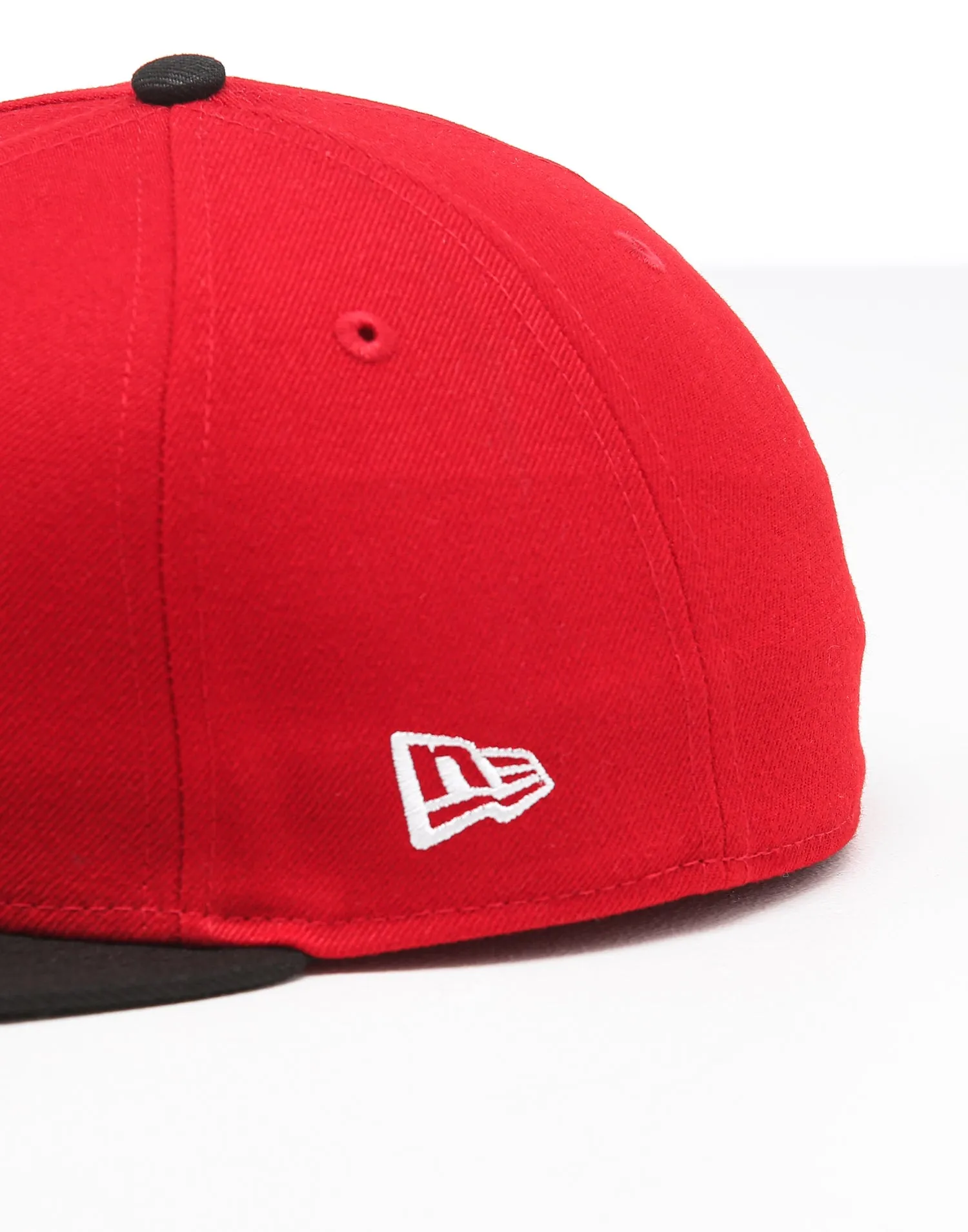 New Era Cincinnati Reds 59FIFTY ROAD Fitted Red/OTC sold by Culture Kings product image thumbnail 4
