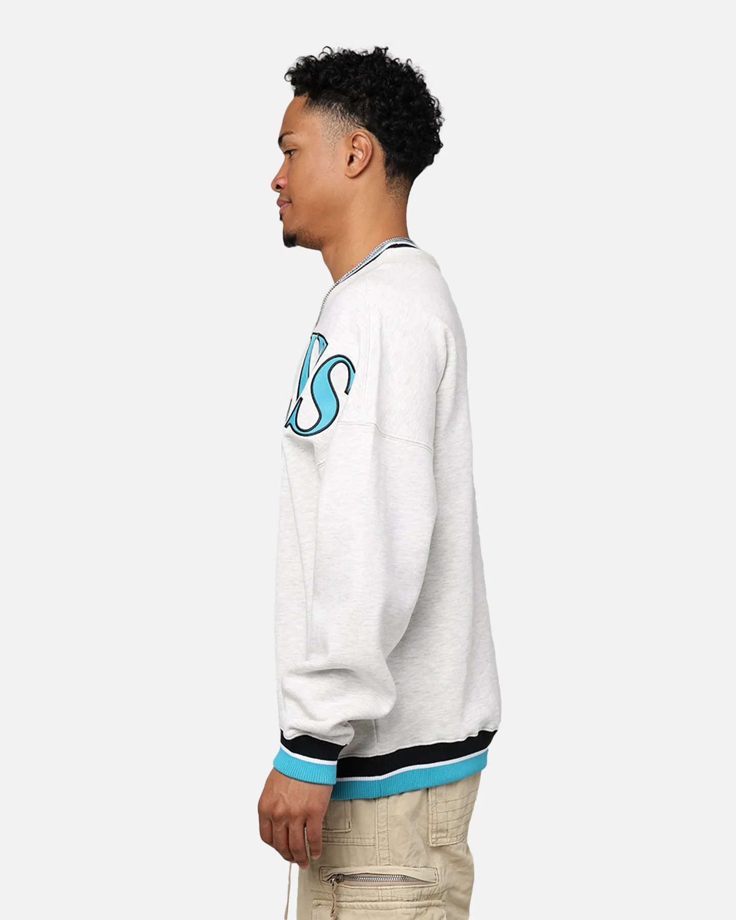 Mitchell & Ness Memphis Grizzlies Shooting Crewneck Silver Marle sold by Culture Kings product image thumbnail 5