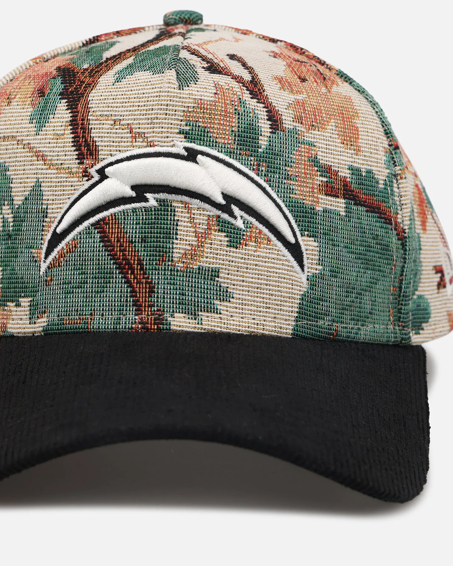 New Era Los Angeles Chargers 'Maple Majesty' 9FORTY A-Frame Snapback Realtree Tapestrey sold by Culture Kings product image thumbnail 2