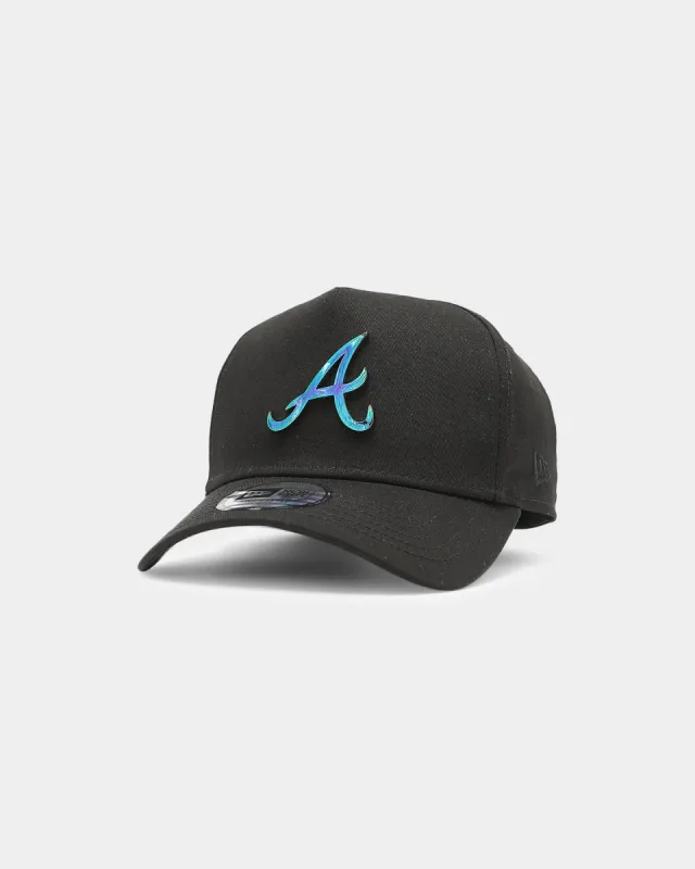 New Era Atlanta Braves 'Metal Badge' 9FORTY K-Frame Snapback Black/Iridescent sold by Culture Kings