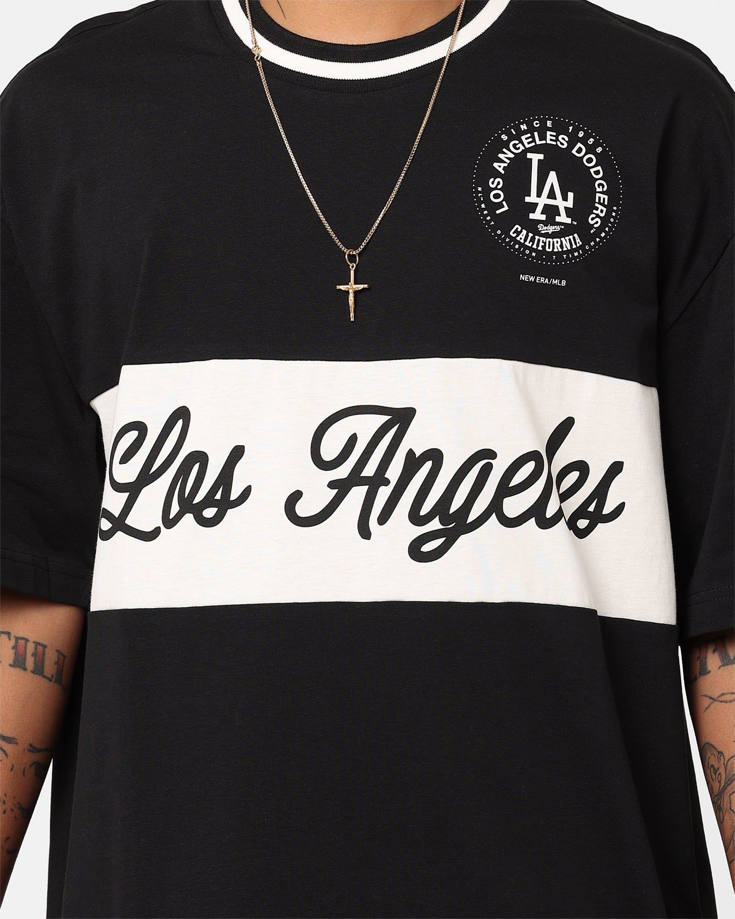 New Era Los Angeles Dodgers Panel T-Shirt Black sold by Culture Kings product image thumbnail 3