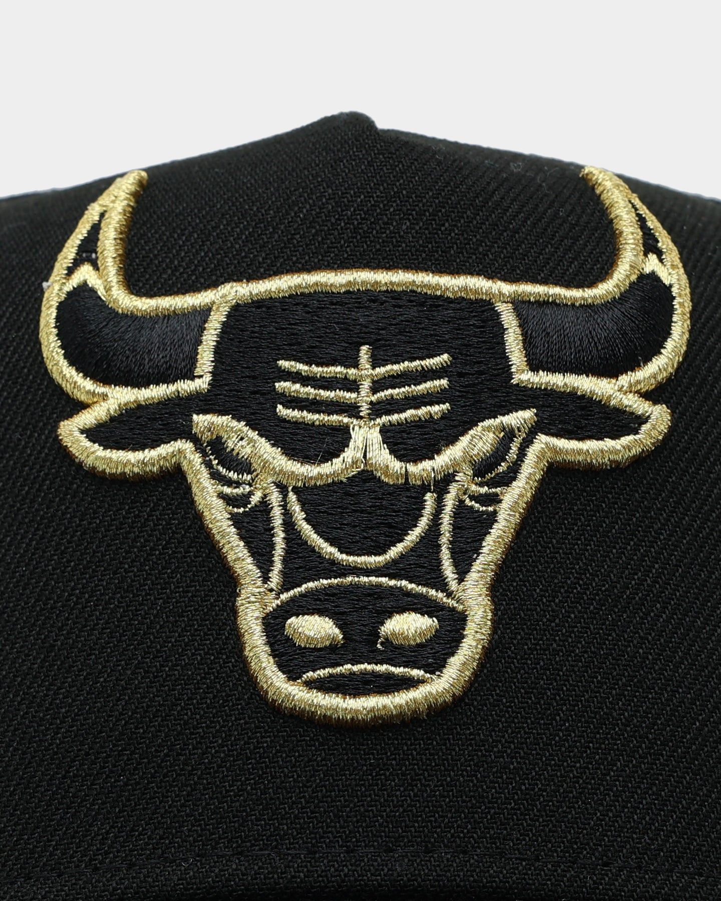New Era Chicago Bulls 'Gold Links' 9FORTY A-Frame Snapback Black sold by Culture Kings product image thumbnail 5
