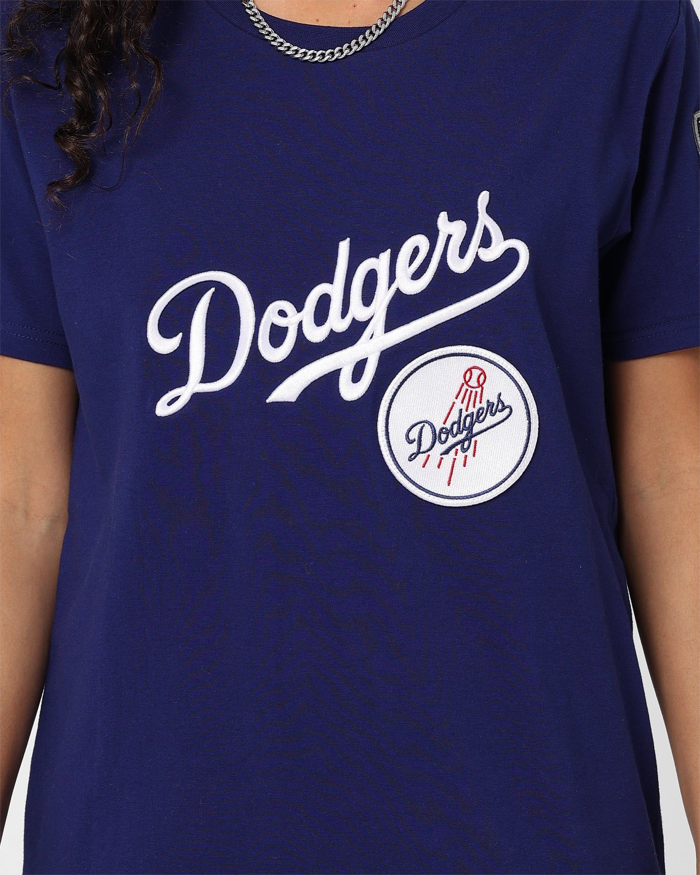 New Era Women's Los Angeles Dodgers Logo Select T-Shirt Navy sold by Culture Kings product image thumbnail 3
