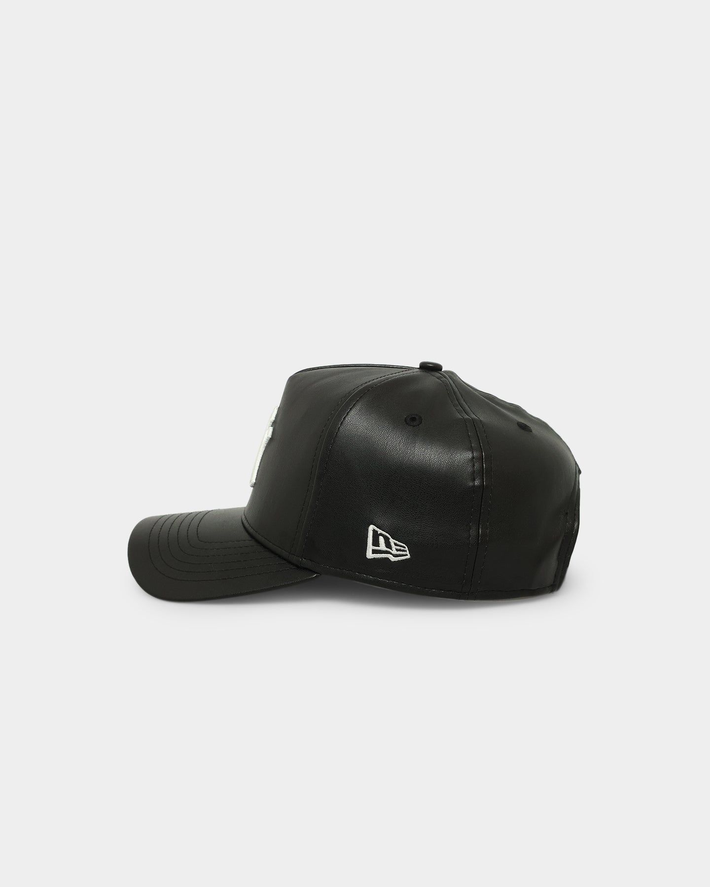 New Era New York Yankees 'PU Leather' 9FORTY K-Frame Strapback Black Leather sold by Culture Kings product image thumbnail 5