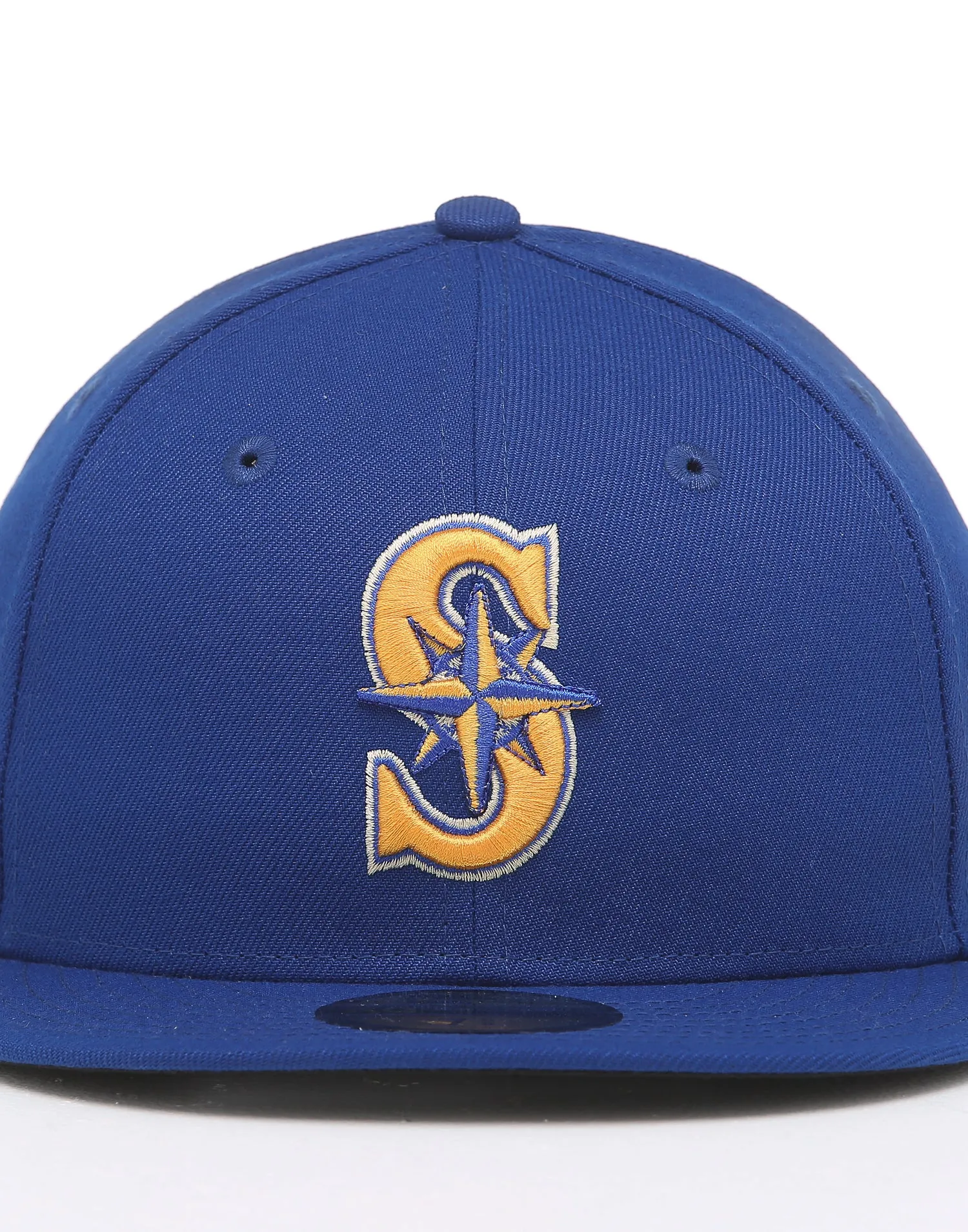 New Era Seattle Mariners 59FIFTY Fitted Blue/OTC sold by Culture Kings product image thumbnail 2