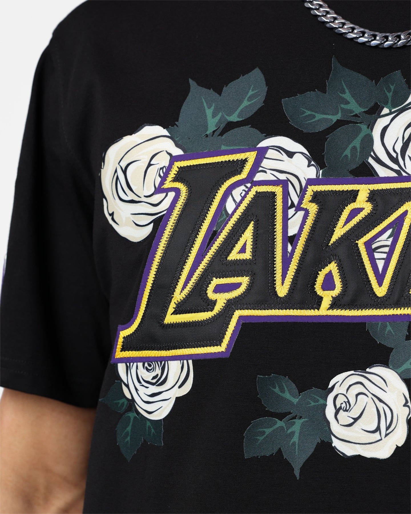 Pro Standard Los Angeles Lakers Roses T-Shirt Black sold by Culture Kings product image thumbnail 7