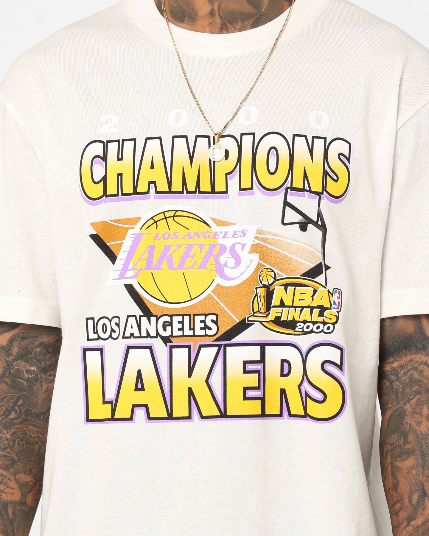 Mitchell & Ness Los Angeles Lakers On Court T-Shirt Vintage White sold by Culture Kings product image thumbnail 3