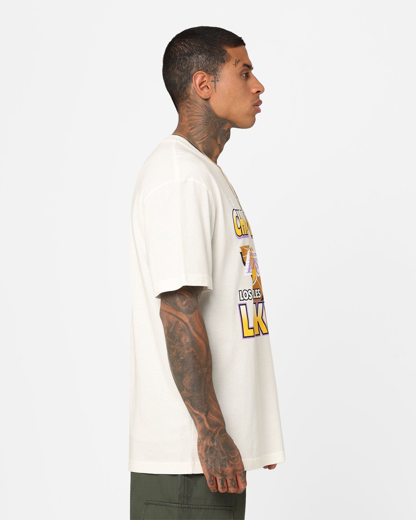 Mitchell & Ness Los Angeles Lakers On Court T-Shirt Vintage White sold by Culture Kings product image thumbnail 5