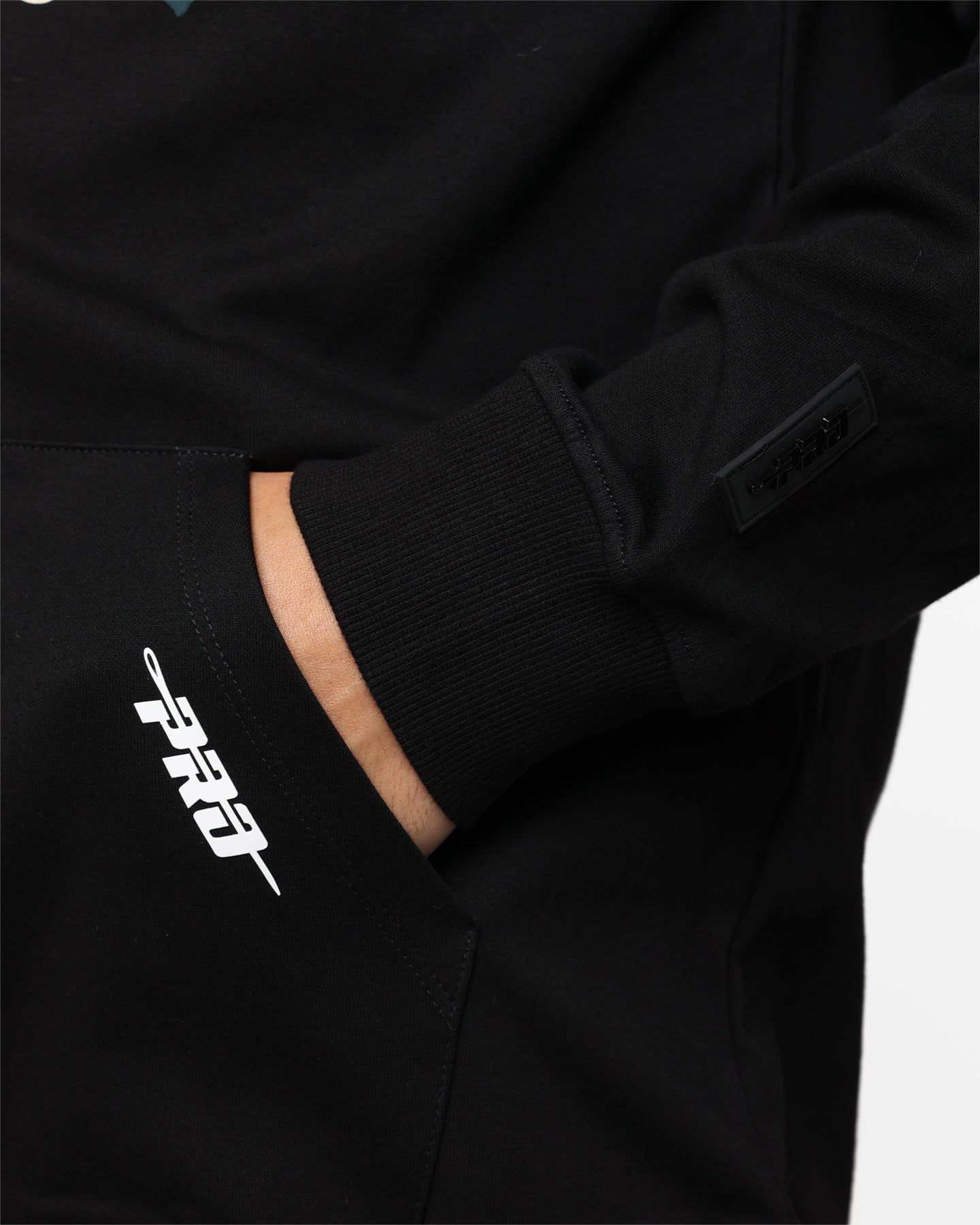 Pro Standard Los Angeles Lakers Roses Hoodie Black sold by Culture Kings product image thumbnail 11