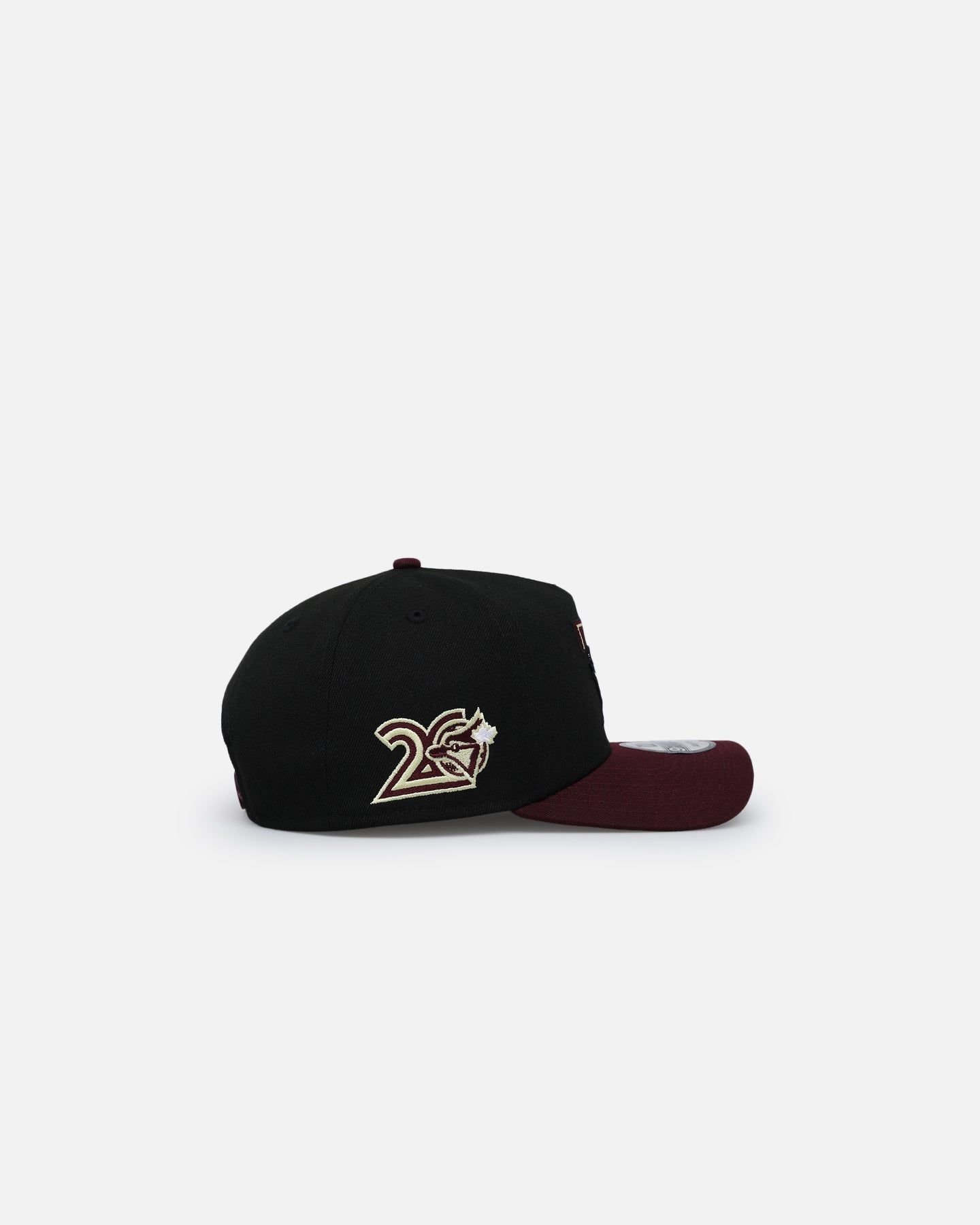 New Era Toronto Blue Jays 'Burgundy Bounceback' 9FORTY A-Frame Snapback Black/Maroon sold by Culture Kings product image thumbnail 3
