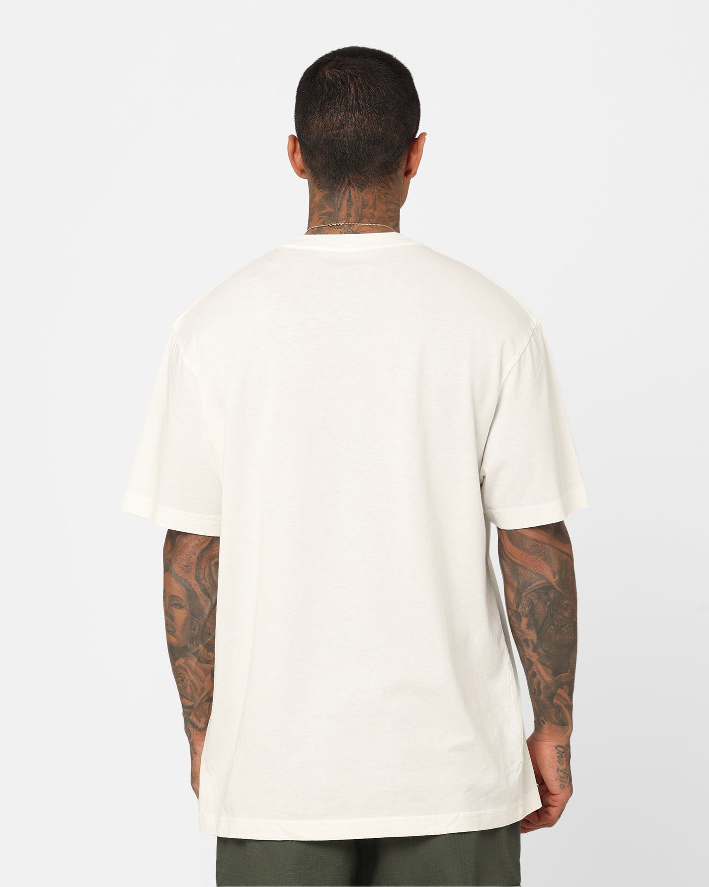 Mitchell & Ness Los Angeles Lakers Oversized Logo T-Shirt Vintage White sold by Culture Kings product image thumbnail 4