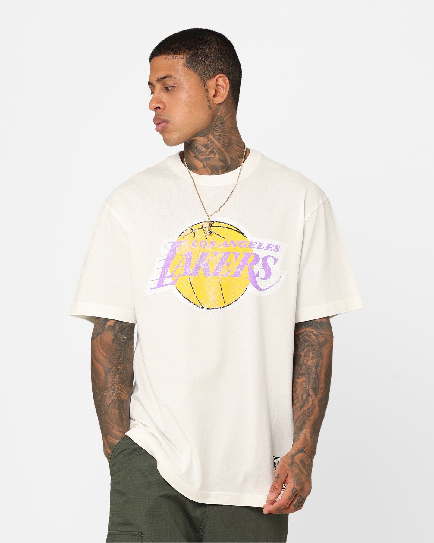 Mitchell & Ness Los Angeles Lakers Oversized Logo T-Shirt Vintage White sold by Culture Kings