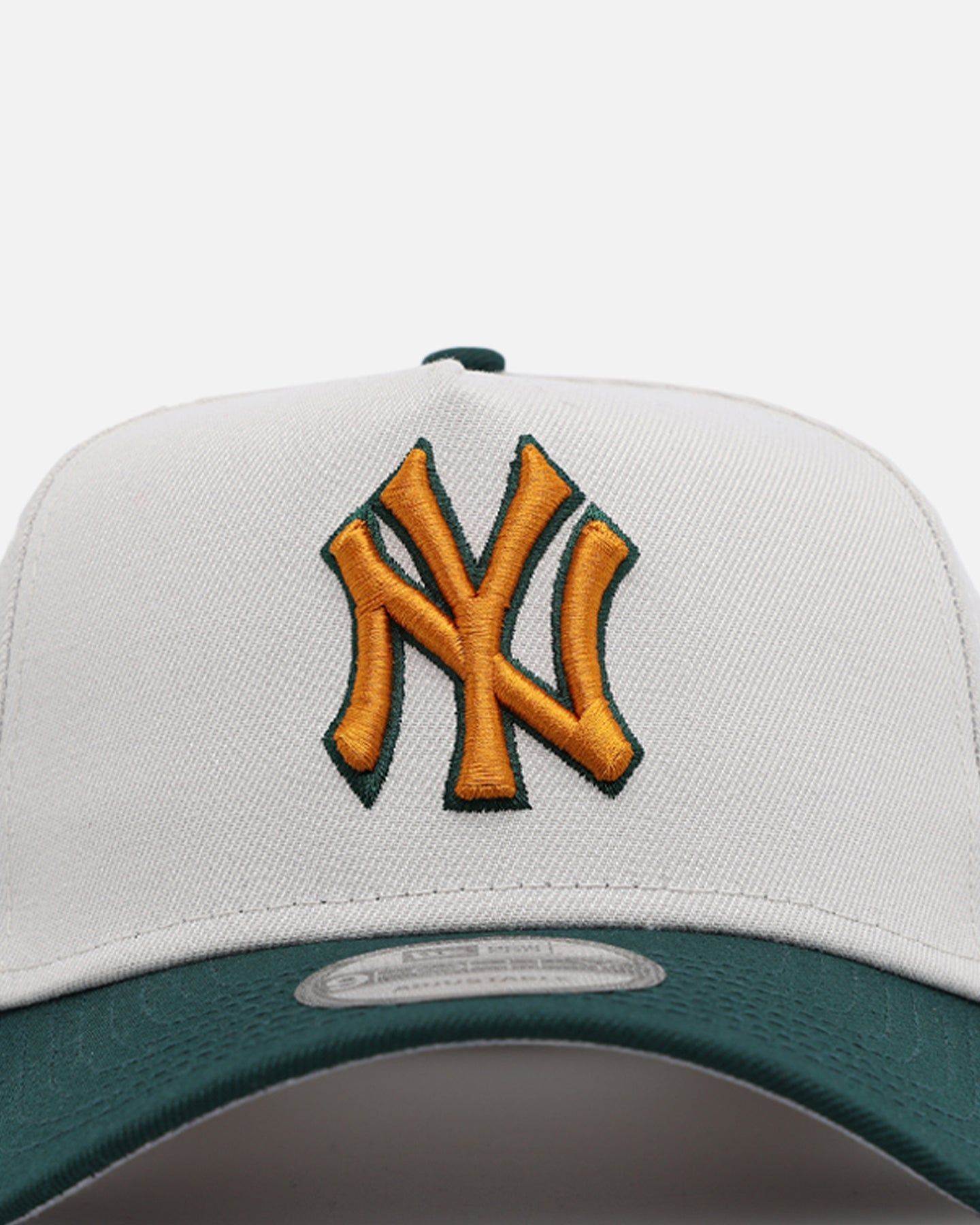 New Era New York Yankees 'Autumn Hue' 9FORTY A-Frame Snapback Stone/Dark Green sold by Culture Kings product image thumbnail 5