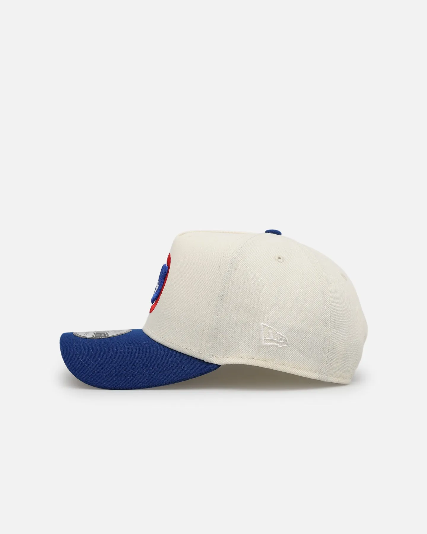 New Era Chicago Cubs 'Team Color Visor' 9FORTY A-Frame Snapback Chrome sold by Culture Kings product image thumbnail 4
