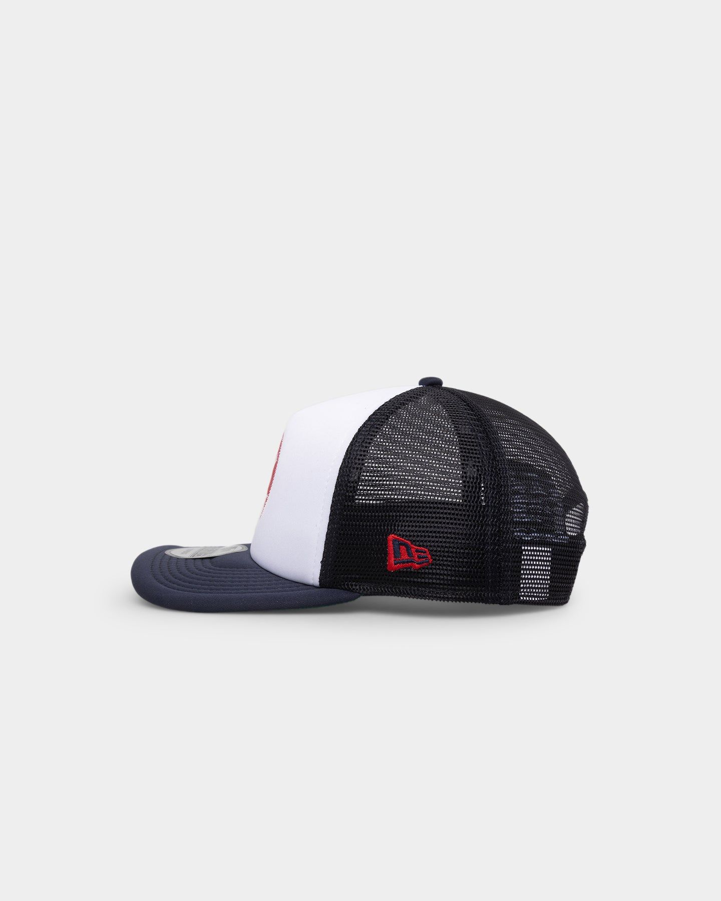 New Era Boston Red Sox Golfer Trucker Snapback White/Navy sold by Culture Kings product image thumbnail 4