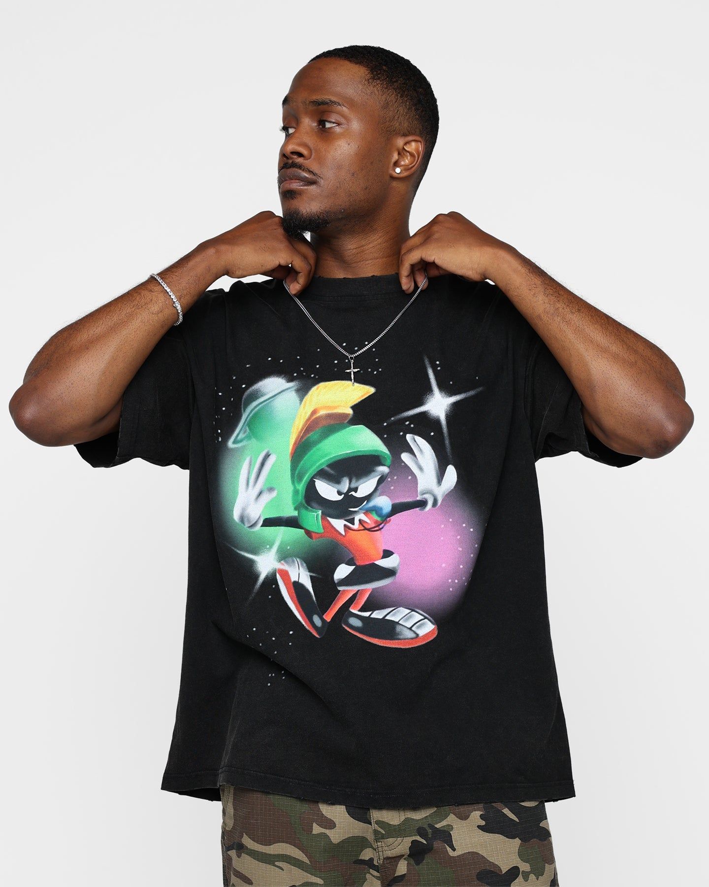 Renowned LA X Looney Tunes Marvin Airbrush Vintage T-Shirt Black sold by Culture Kings