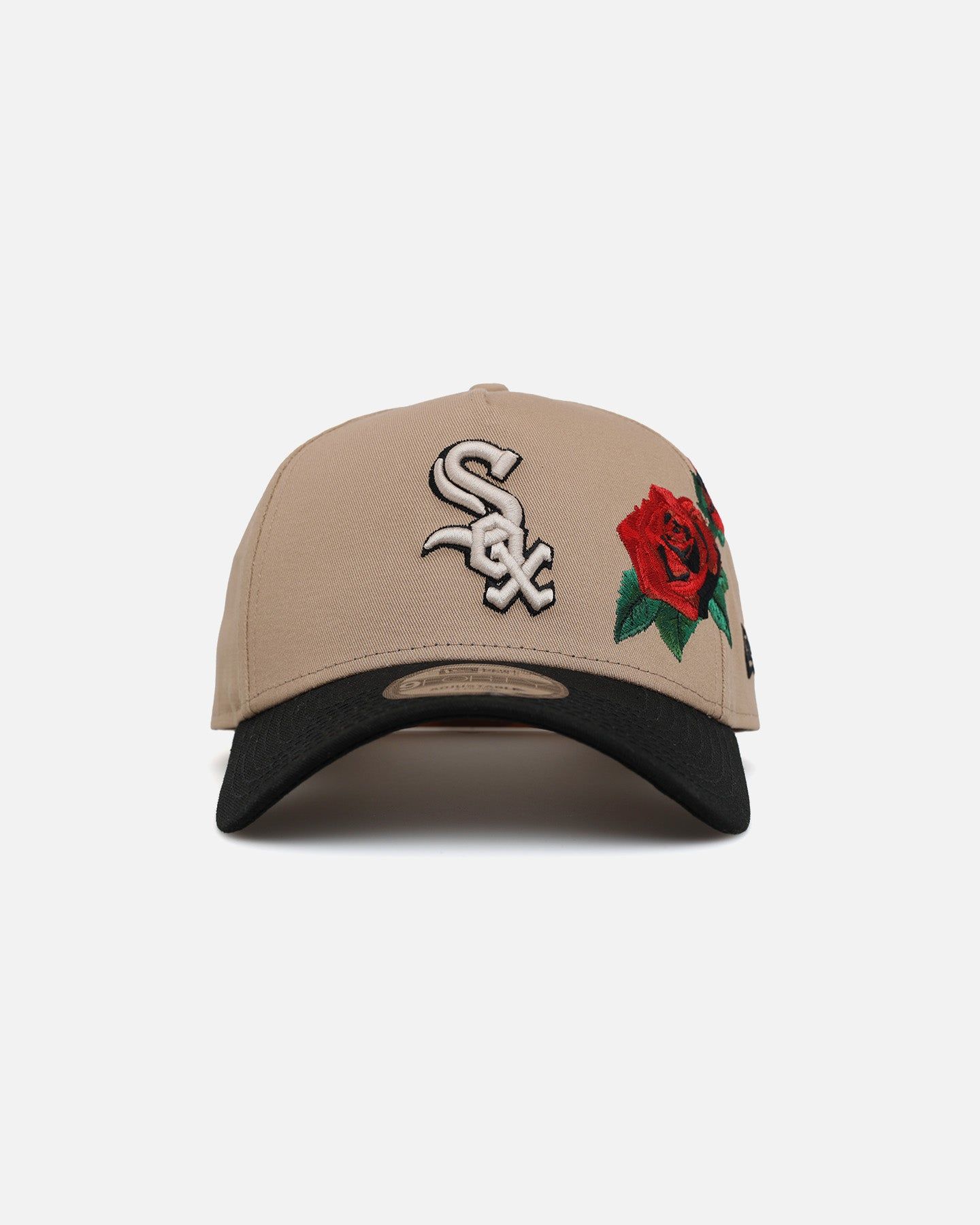 New Era Chicago White Sox 'Tumbleweed Roses' 9FORTY A-Frame Snapback Camel/Black/Stone sold by Culture Kings product image thumbnail 5